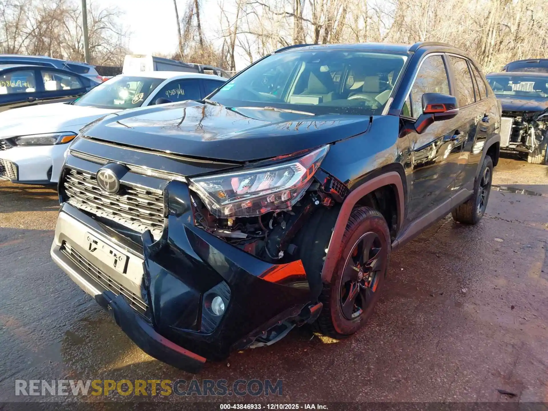 2 Photograph of a damaged car 2T3W1RFV3MC088429 TOYOTA RAV4 2021