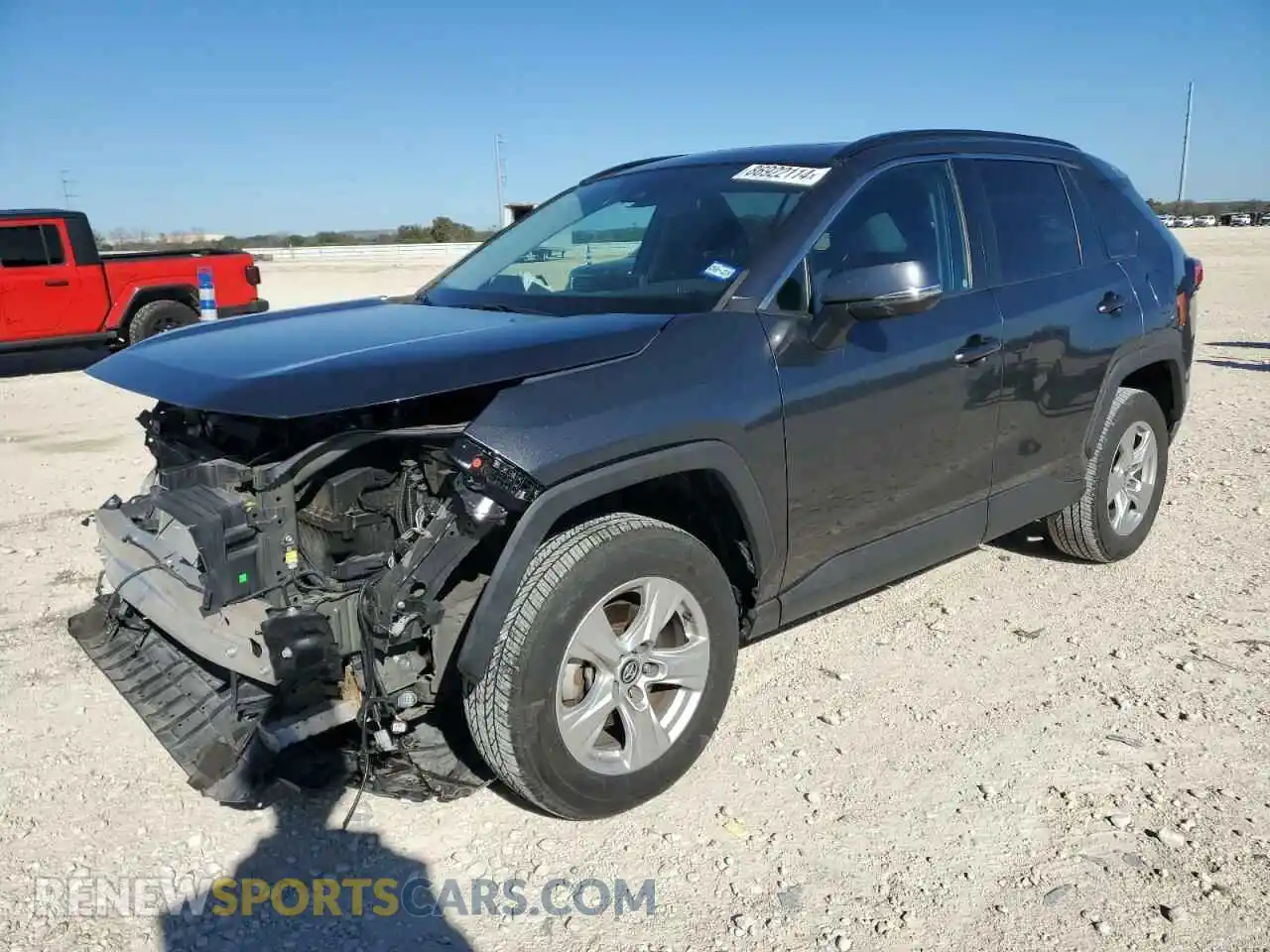 1 Photograph of a damaged car 2T3W1RFV3MC097096 TOYOTA RAV4 2021