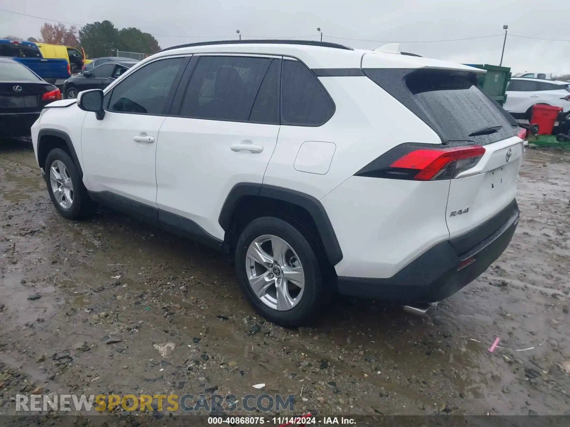 3 Photograph of a damaged car 2T3W1RFV3MC152016 TOYOTA RAV4 2021