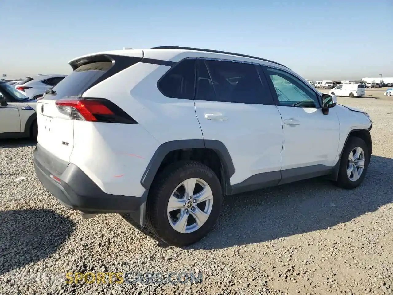 3 Photograph of a damaged car 2T3W1RFV3MC152047 TOYOTA RAV4 2021