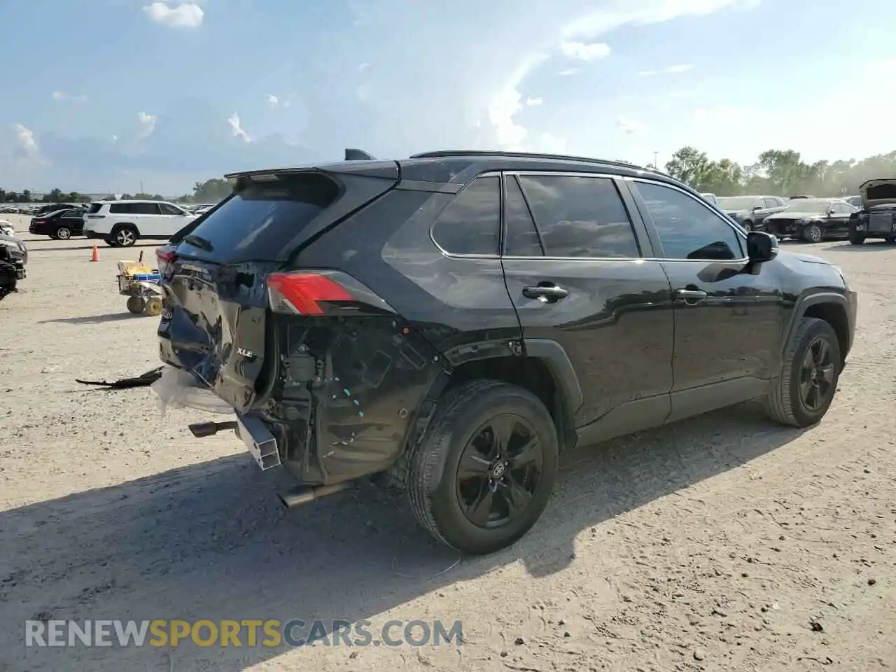 3 Photograph of a damaged car 2T3W1RFV3MW105213 TOYOTA RAV4 2021