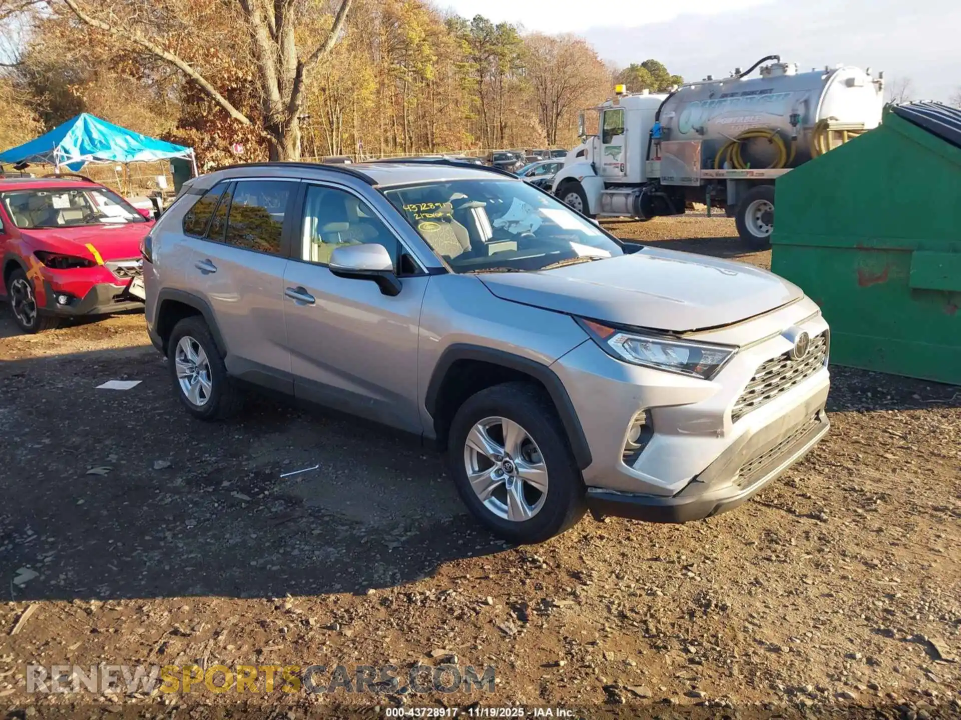 1 Фотография поврежденного автомобиля 2T3W1RFV3MW105261 TOYOTA RAV4 2021