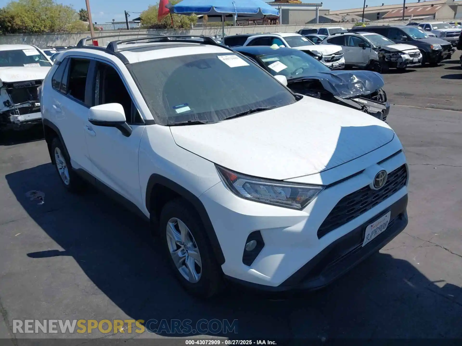 1 Photograph of a damaged car 2T3W1RFV3MW107849 TOYOTA RAV4 2021