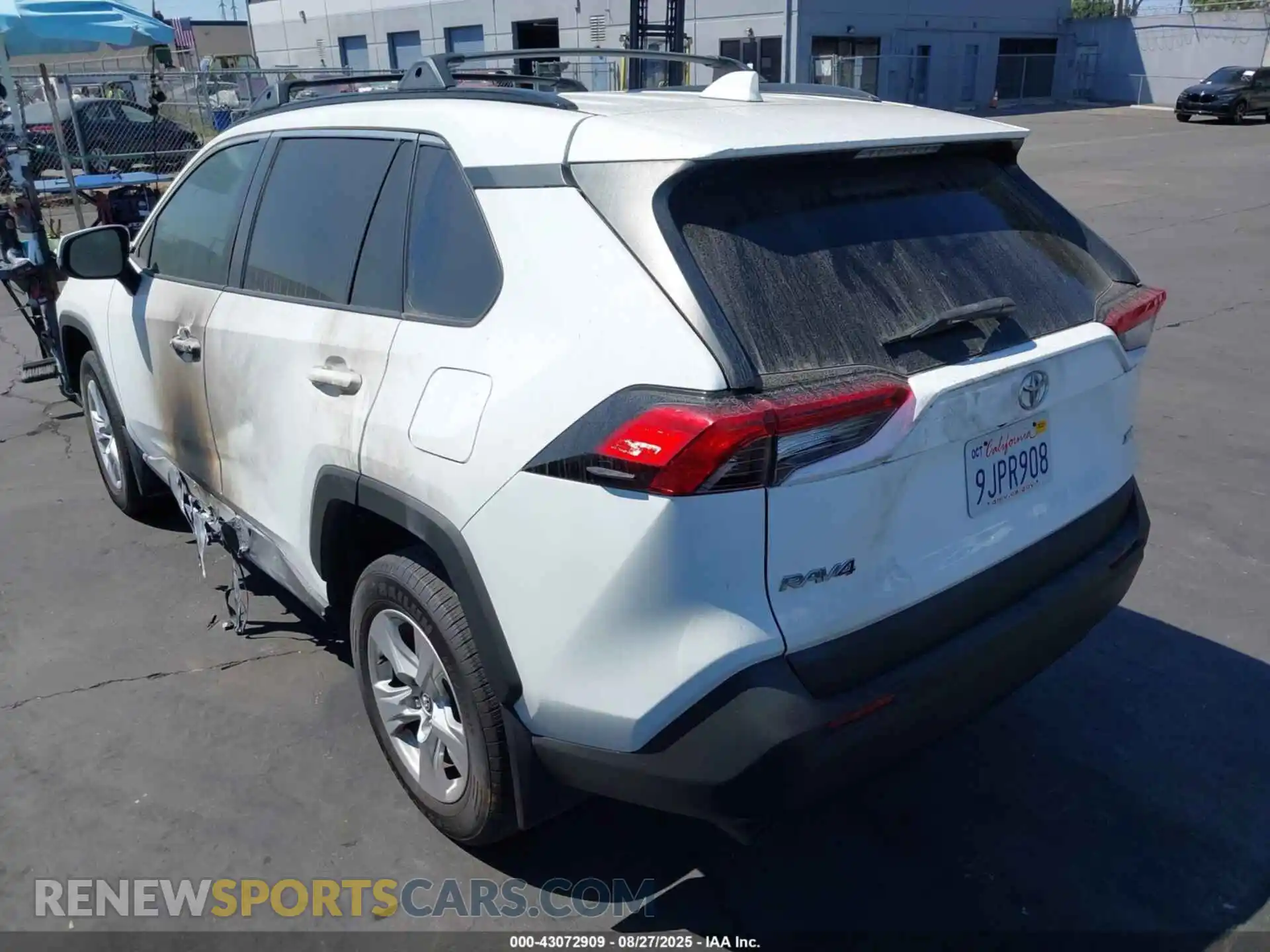 3 Photograph of a damaged car 2T3W1RFV3MW107849 TOYOTA RAV4 2021