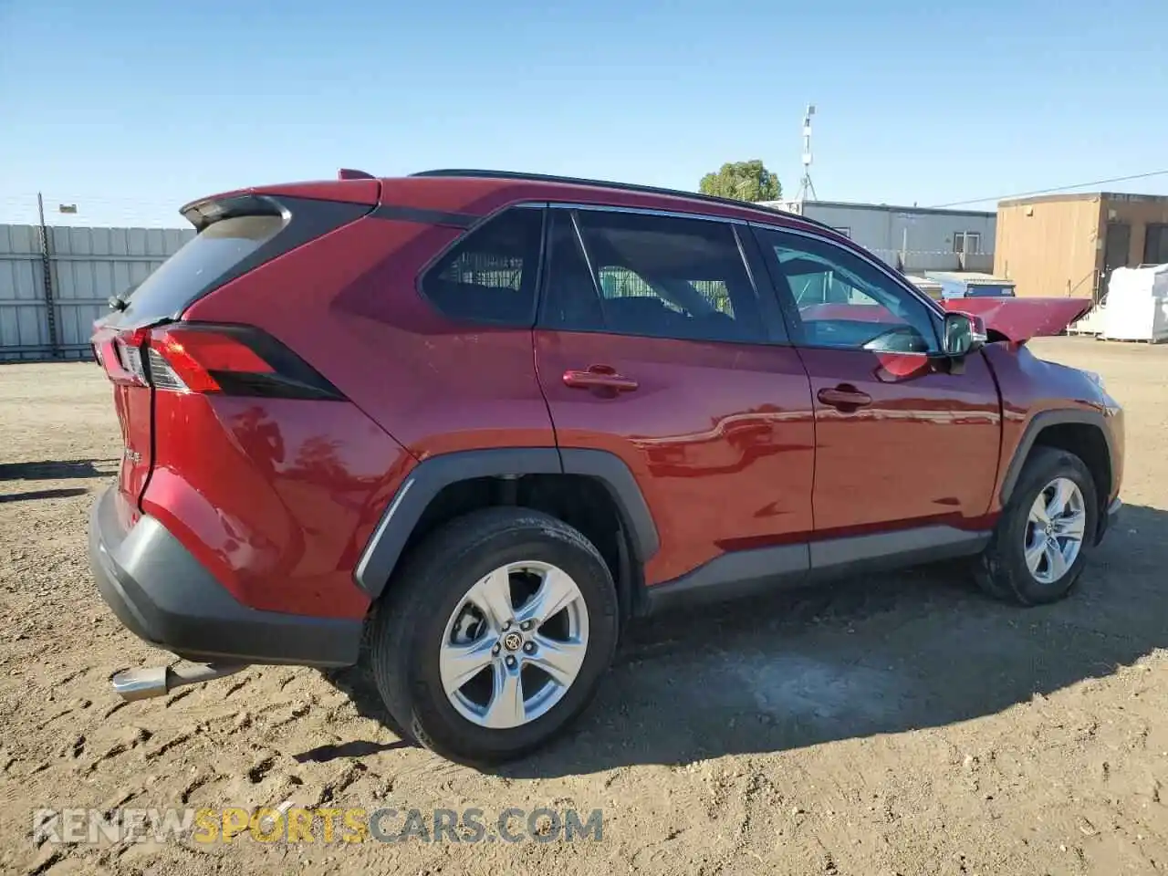 3 Photograph of a damaged car 2T3W1RFV3MW143590 TOYOTA RAV4 2021