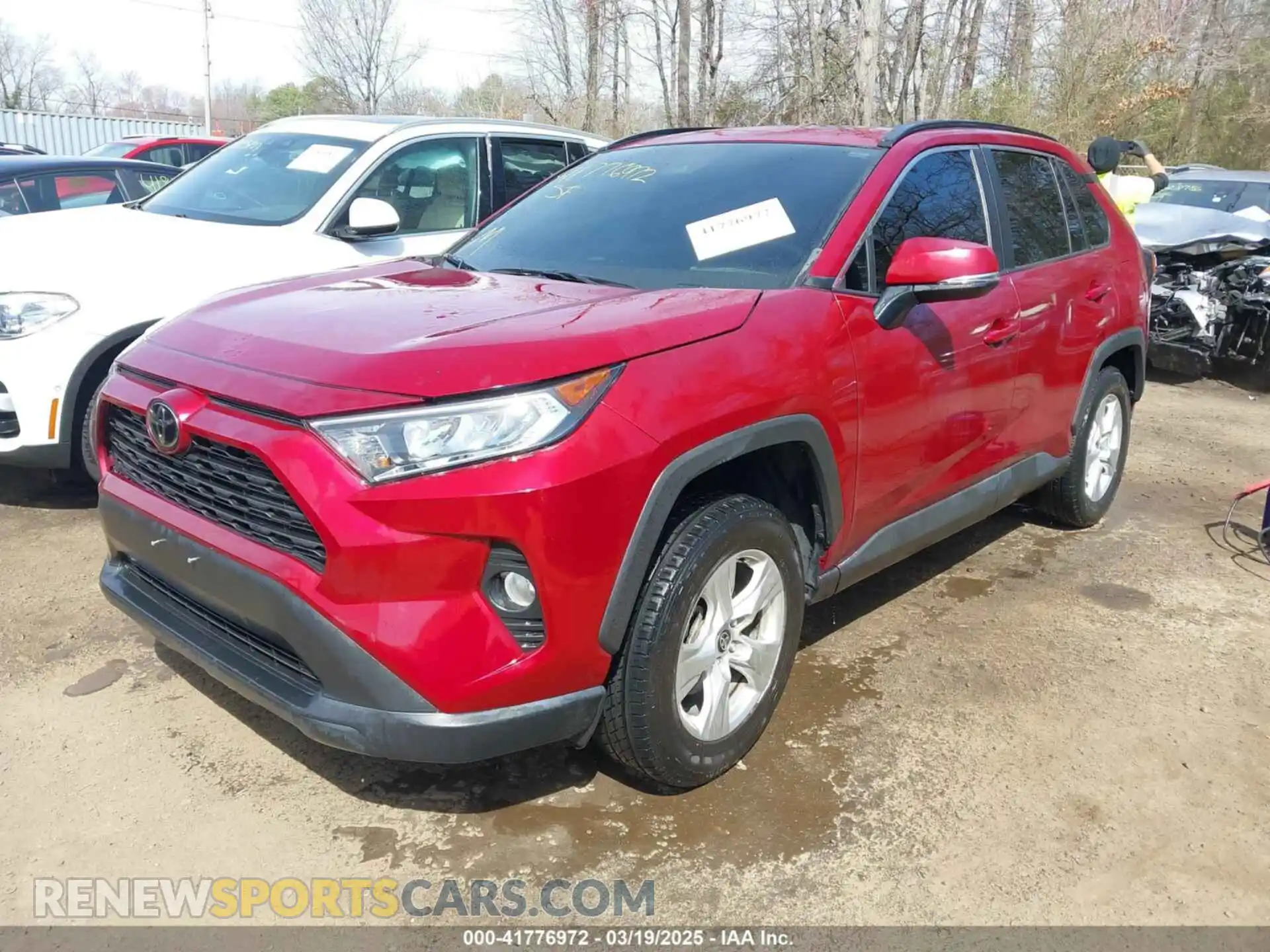 2 Photograph of a damaged car 2T3W1RFV3MW180123 TOYOTA RAV4 2021