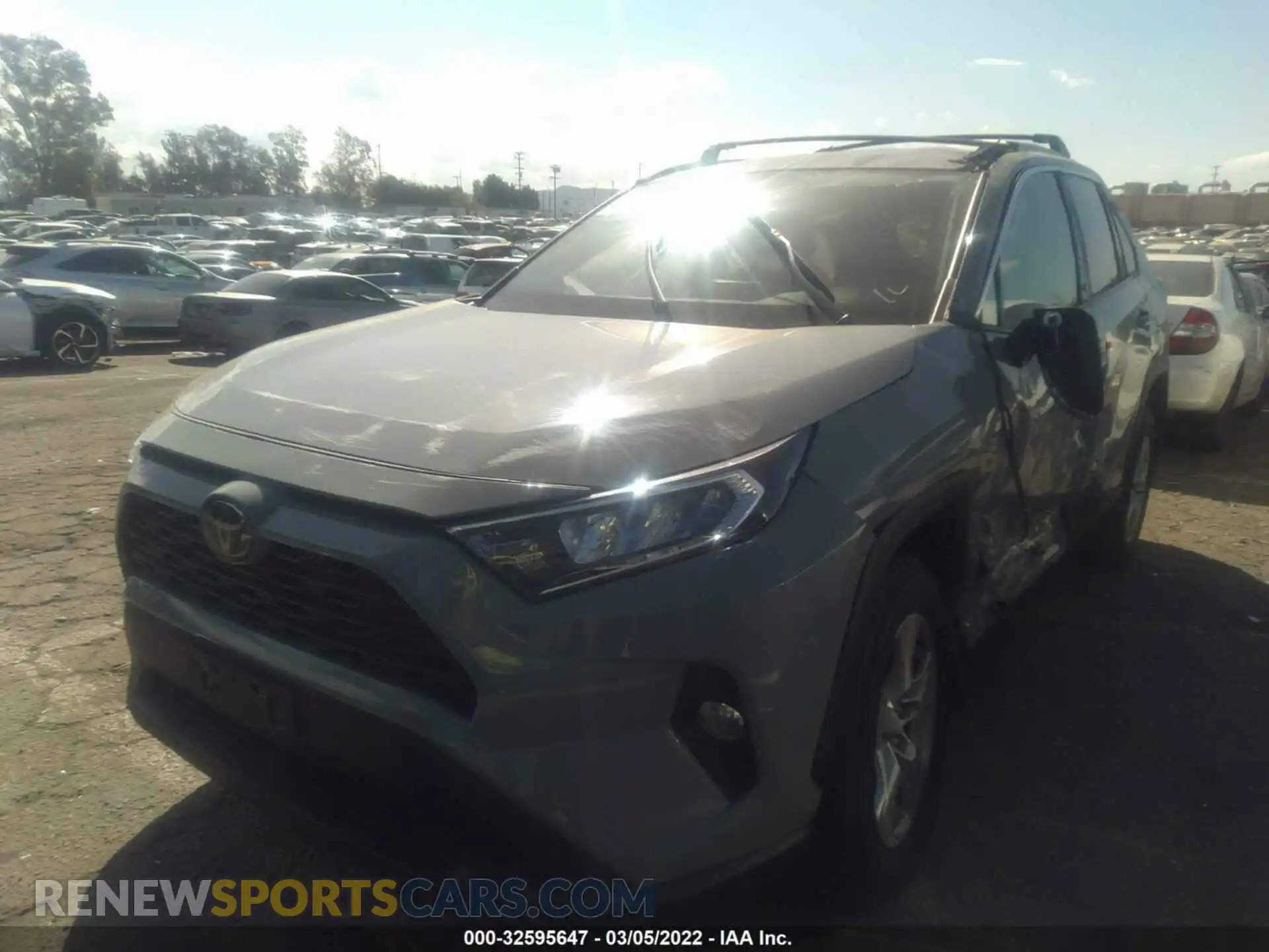 2 Photograph of a damaged car 2T3W1RFV4MC090559 TOYOTA RAV4 2021