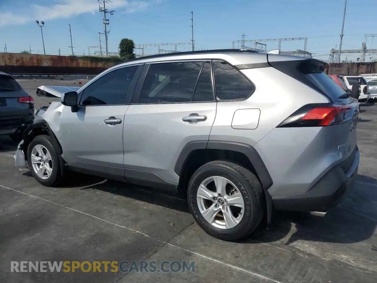 2 Photograph of a damaged car 2T3W1RFV4MC095518 TOYOTA RAV4 2021