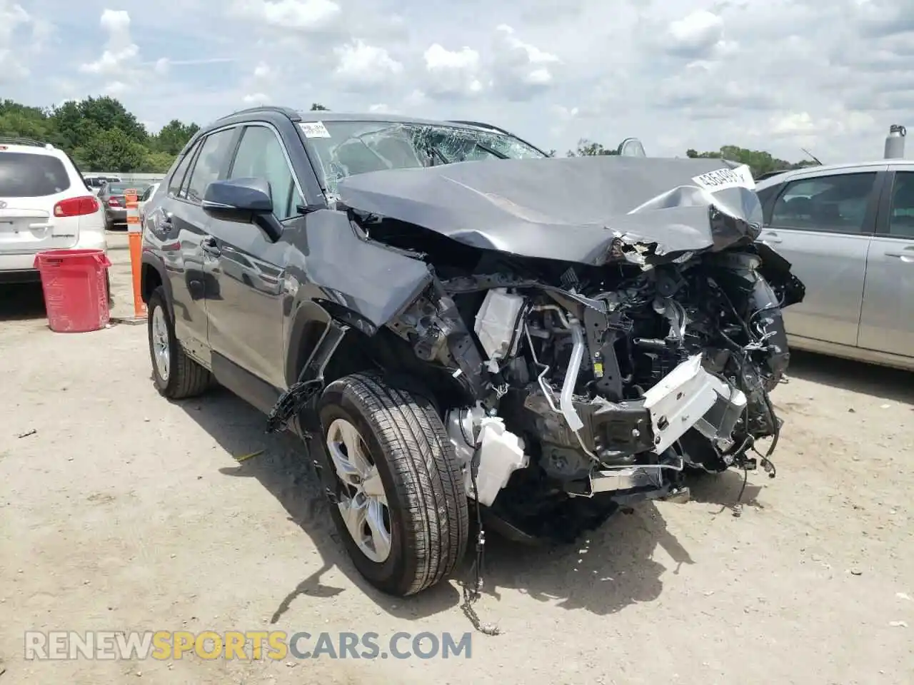 1 Photograph of a damaged car 2T3W1RFV4MC102354 TOYOTA RAV4 2021