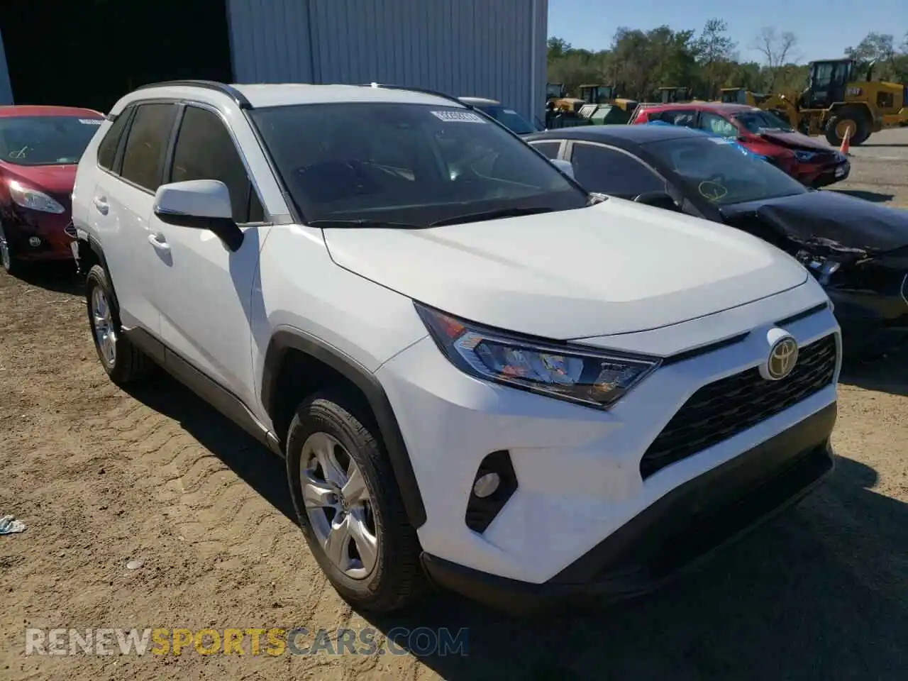 1 Photograph of a damaged car 2T3W1RFV4MC124516 TOYOTA RAV4 2021