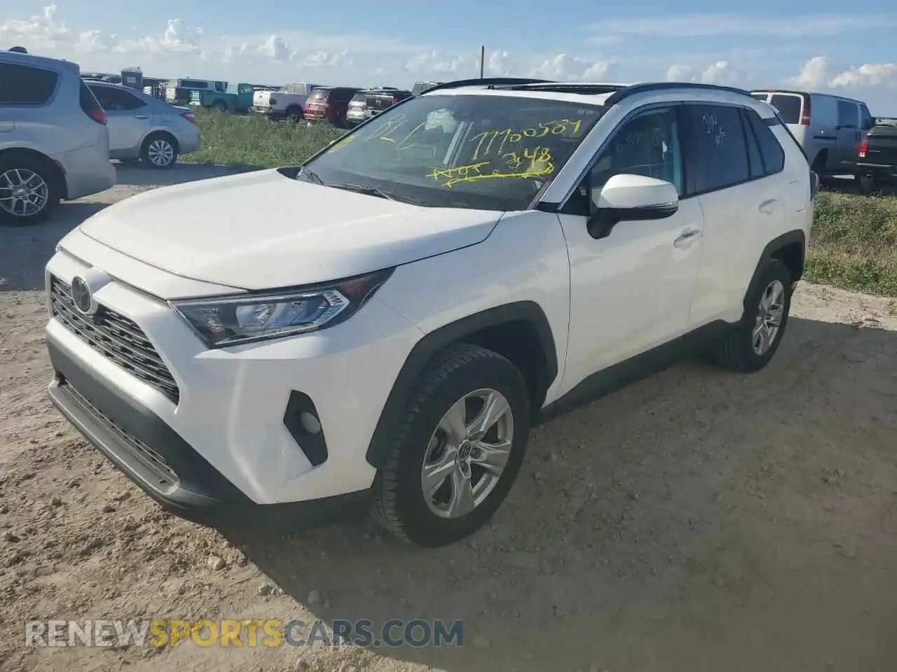 1 Photograph of a damaged car 2T3W1RFV4MC133295 TOYOTA RAV4 2021