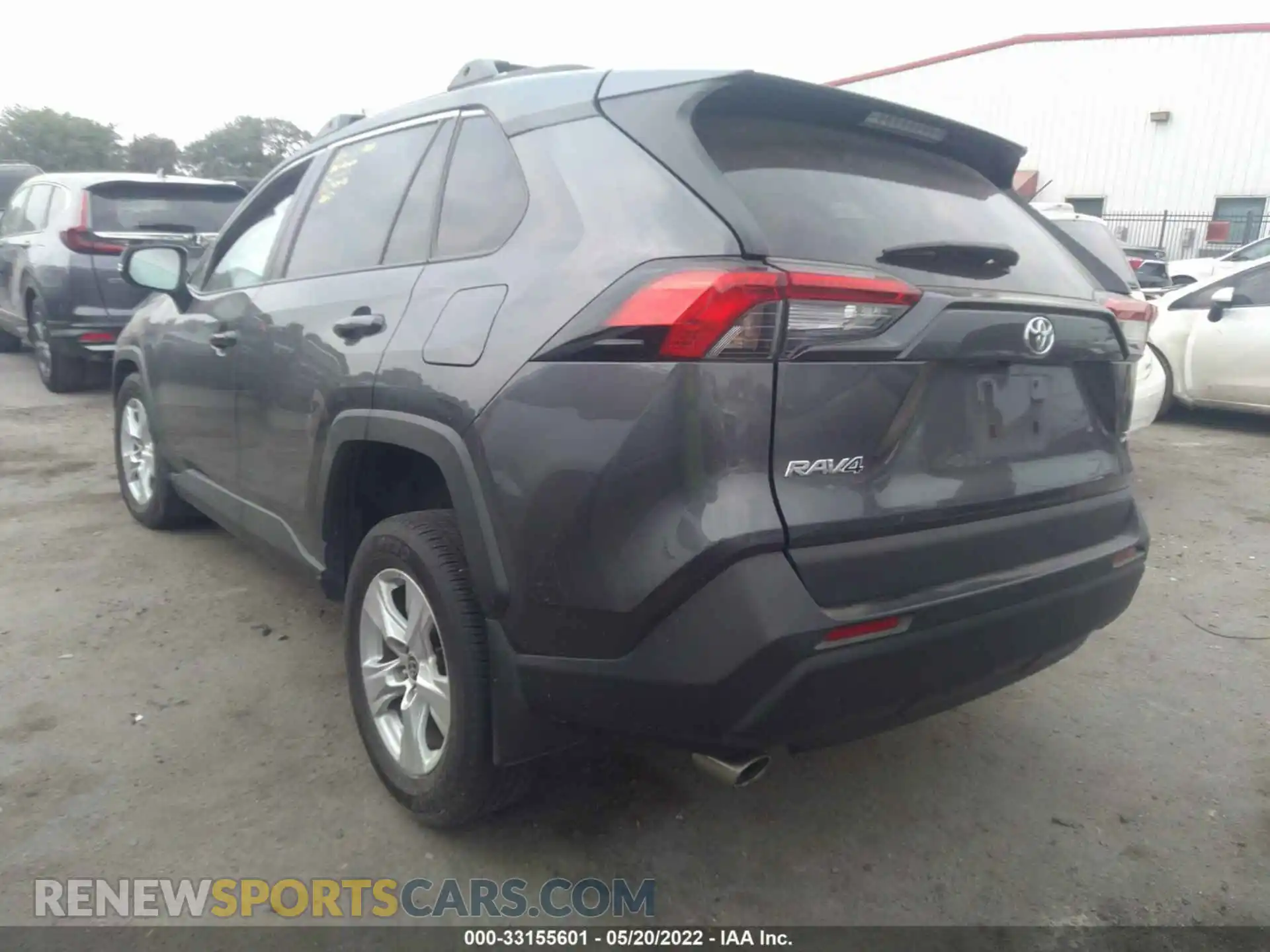 3 Photograph of a damaged car 2T3W1RFV4MC133703 TOYOTA RAV4 2021