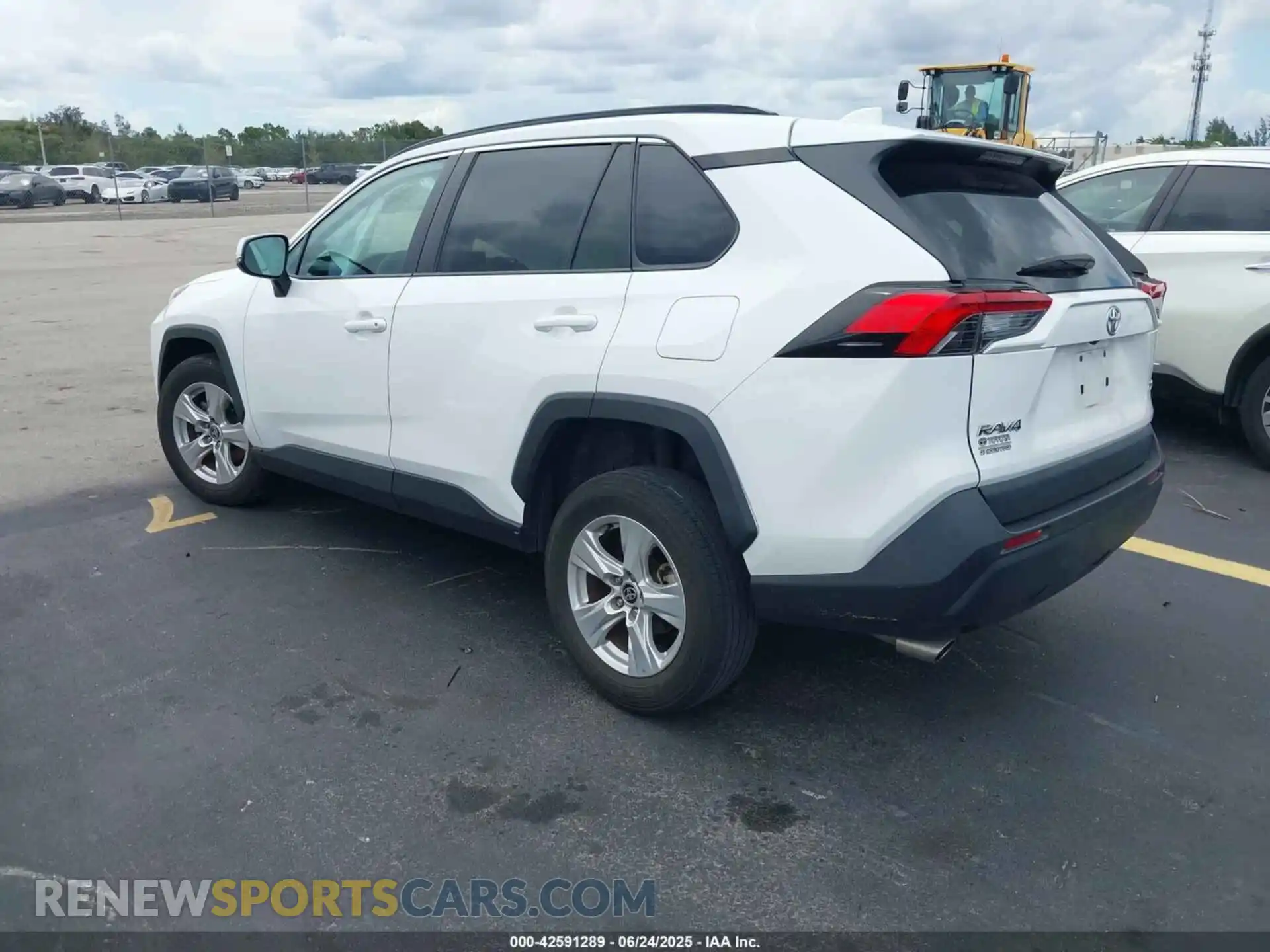 3 fotografías del automóvil dañado 2T3W1RFV4MC140859 TOYOTA RAV4 2021