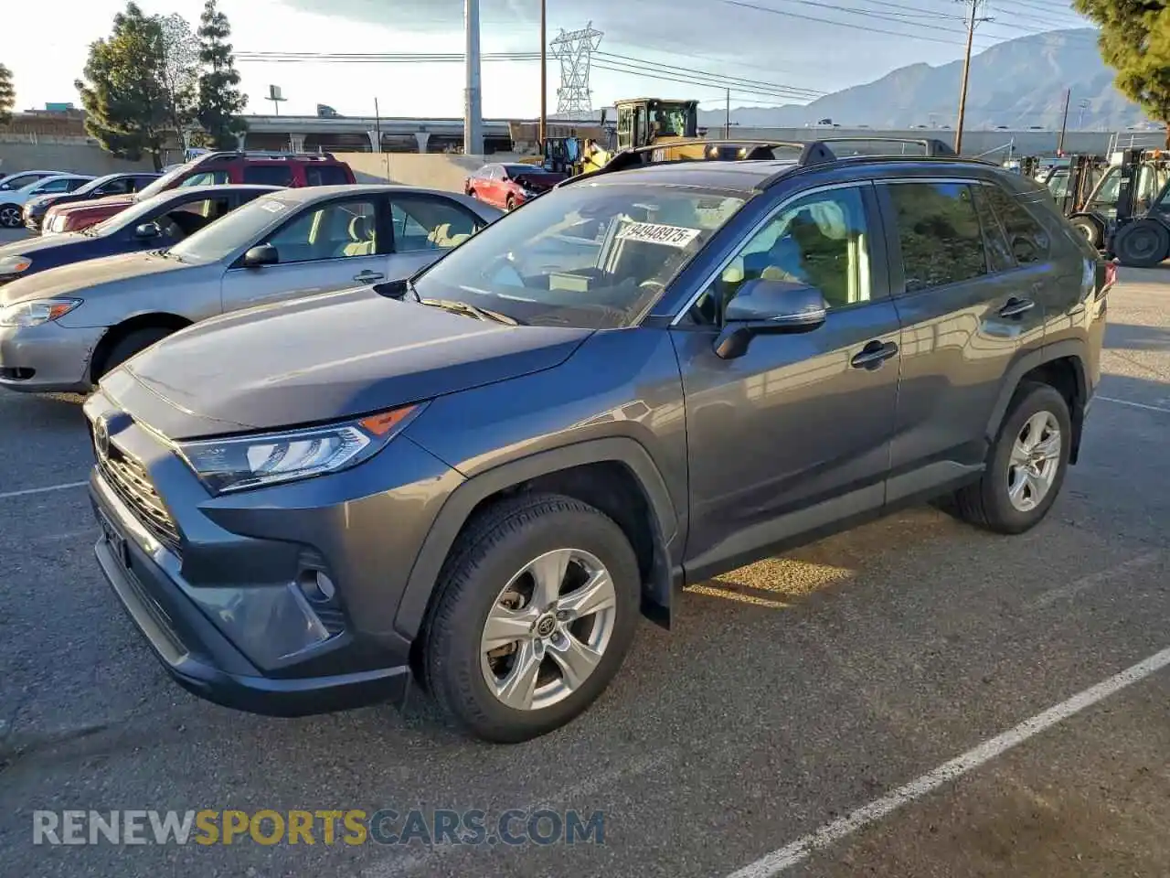 1 Photograph of a damaged car 2T3W1RFV4MC147634 TOYOTA RAV4 2021