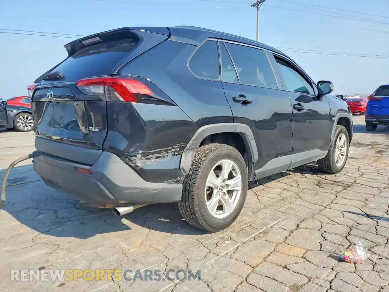 3 Photograph of a damaged car 2T3W1RFV4MC162635 TOYOTA RAV4 2021