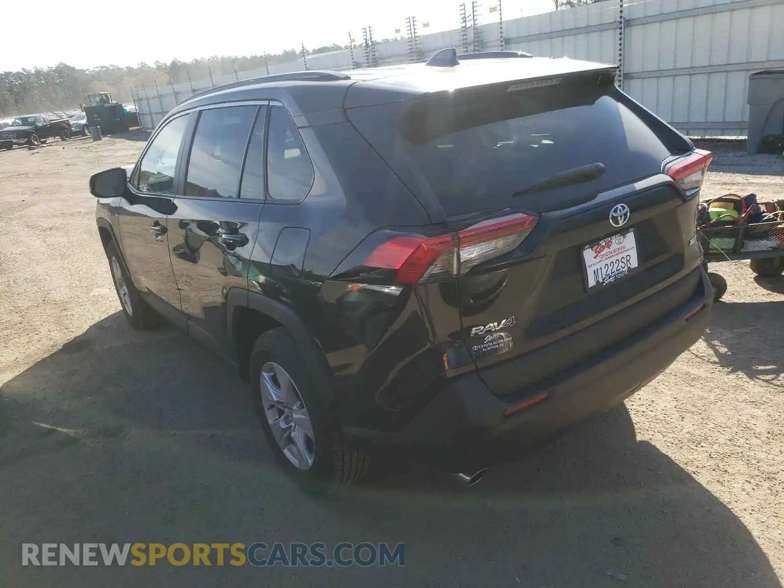 3 Photograph of a damaged car 2T3W1RFV4MW106094 TOYOTA RAV4 2021