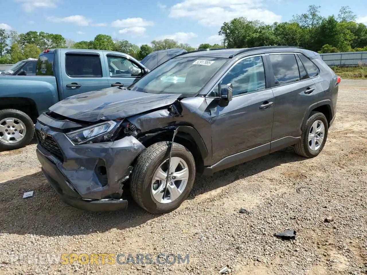1 Photograph of a damaged car 2T3W1RFV4MW110985 TOYOTA RAV4 2021