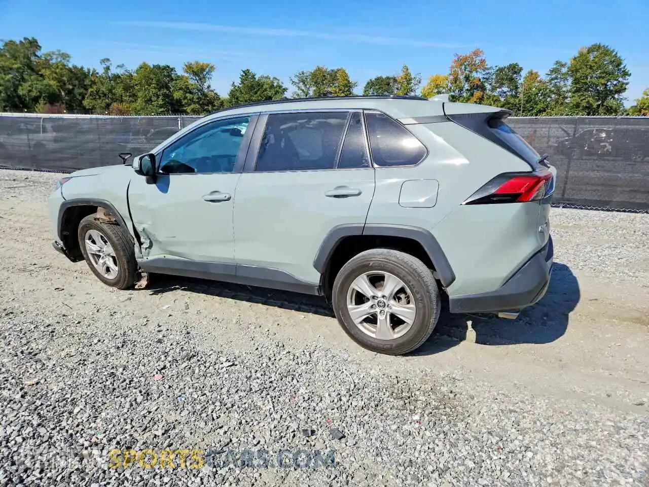 2 Photograph of a damaged car 2T3W1RFV4MW112123 TOYOTA RAV4 2021