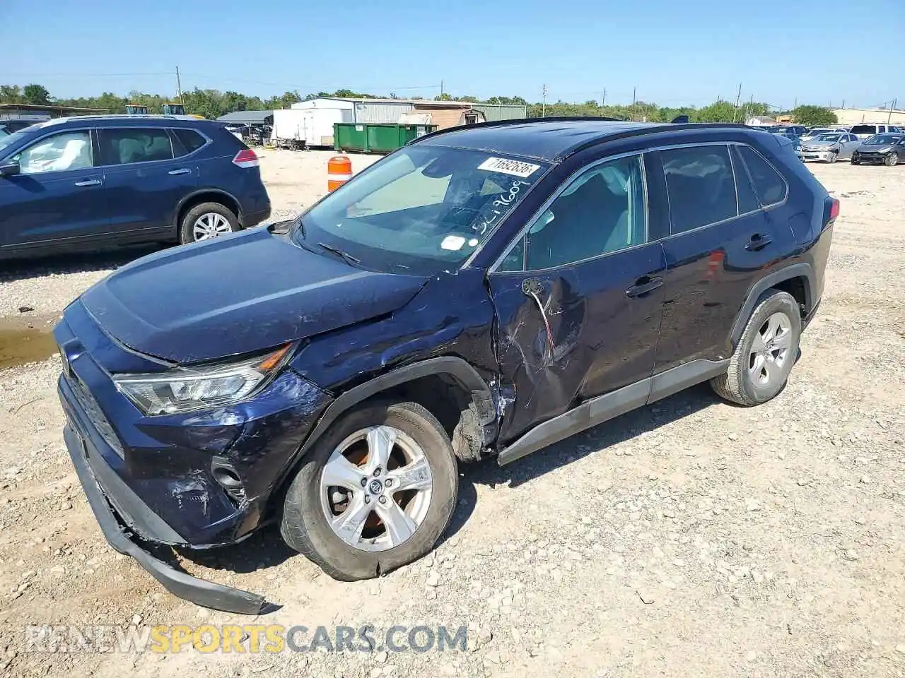 1 Photograph of a damaged car 2T3W1RFV4MW112672 TOYOTA RAV4 2021