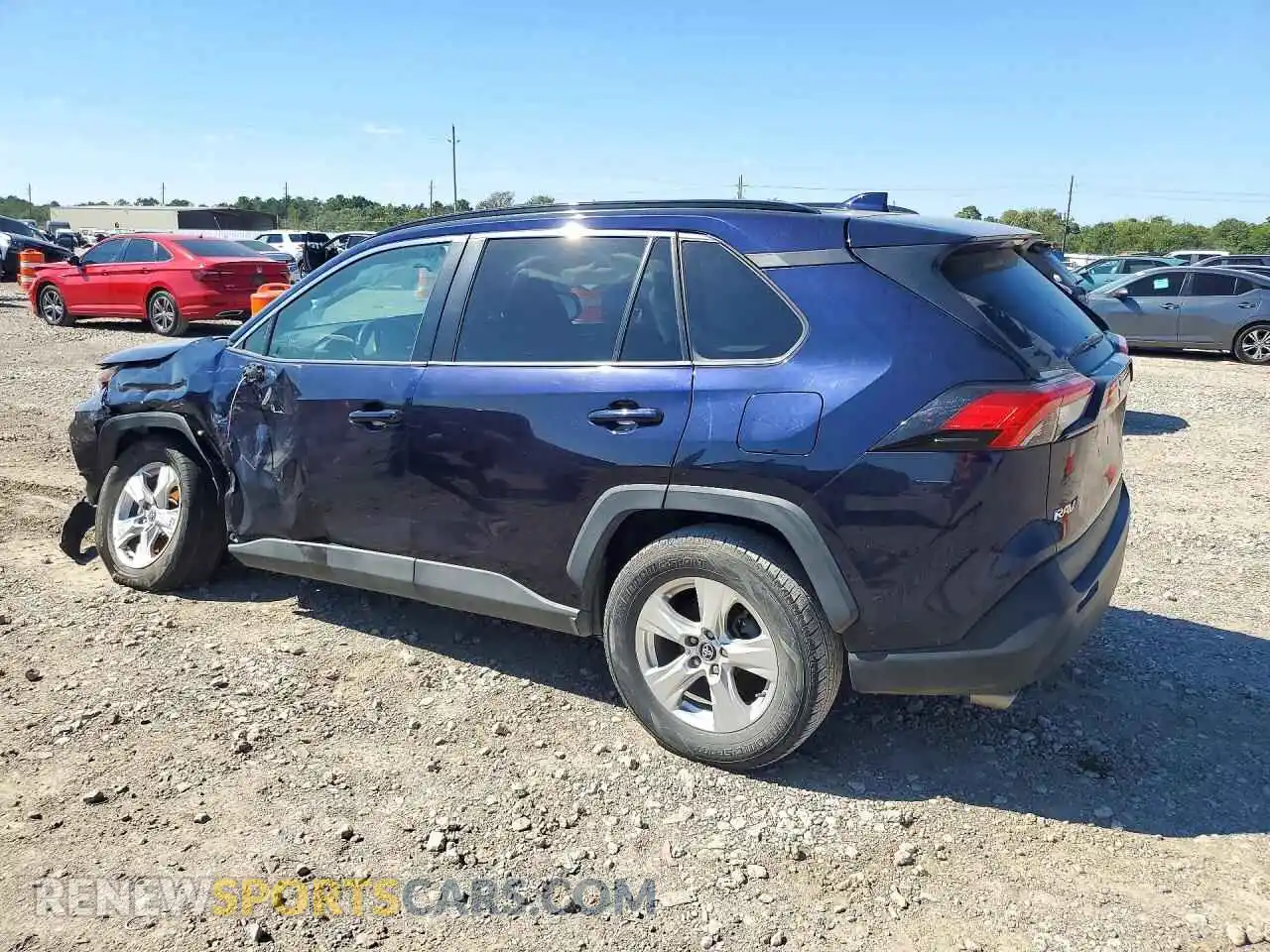 2 Photograph of a damaged car 2T3W1RFV4MW112672 TOYOTA RAV4 2021