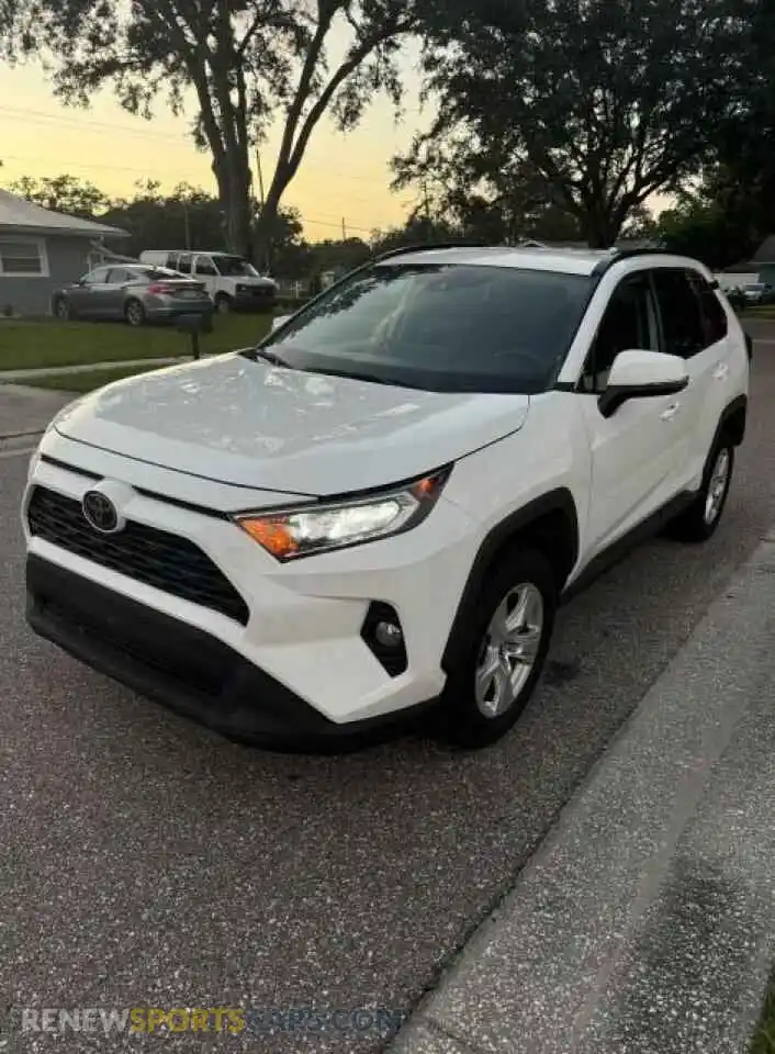 2 Photograph of a damaged car 2T3W1RFV4MW116527 TOYOTA RAV4 2021