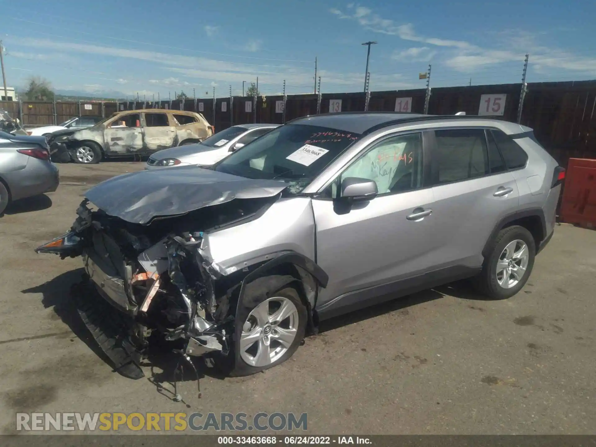 2 fotografías del automóvil dañado 2T3W1RFV4MW118102 TOYOTA RAV4 2021