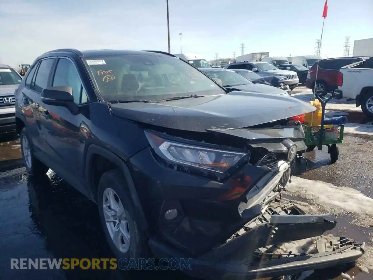 1 Photograph of a damaged car 2T3W1RFV4MW118455 TOYOTA RAV4 2021