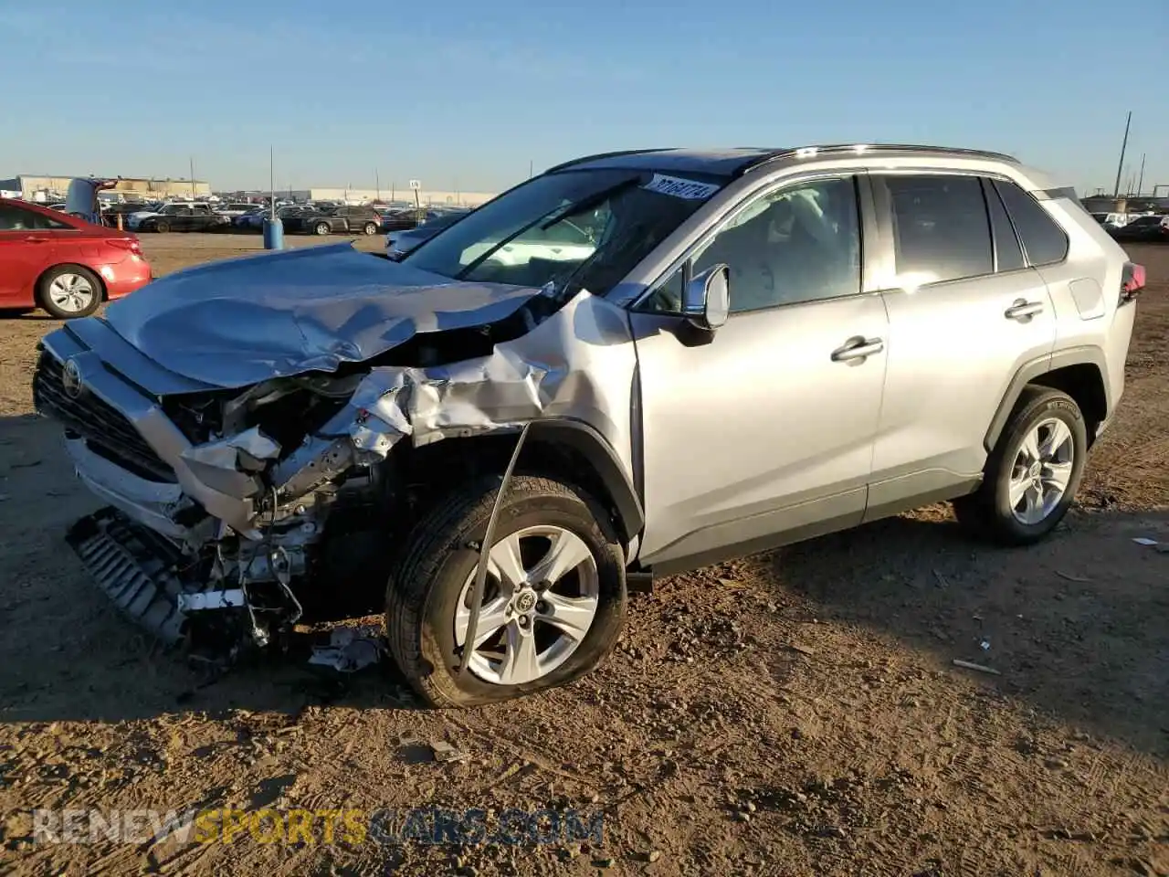 1 Photograph of a damaged car 2T3W1RFV4MW128189 TOYOTA RAV4 2021