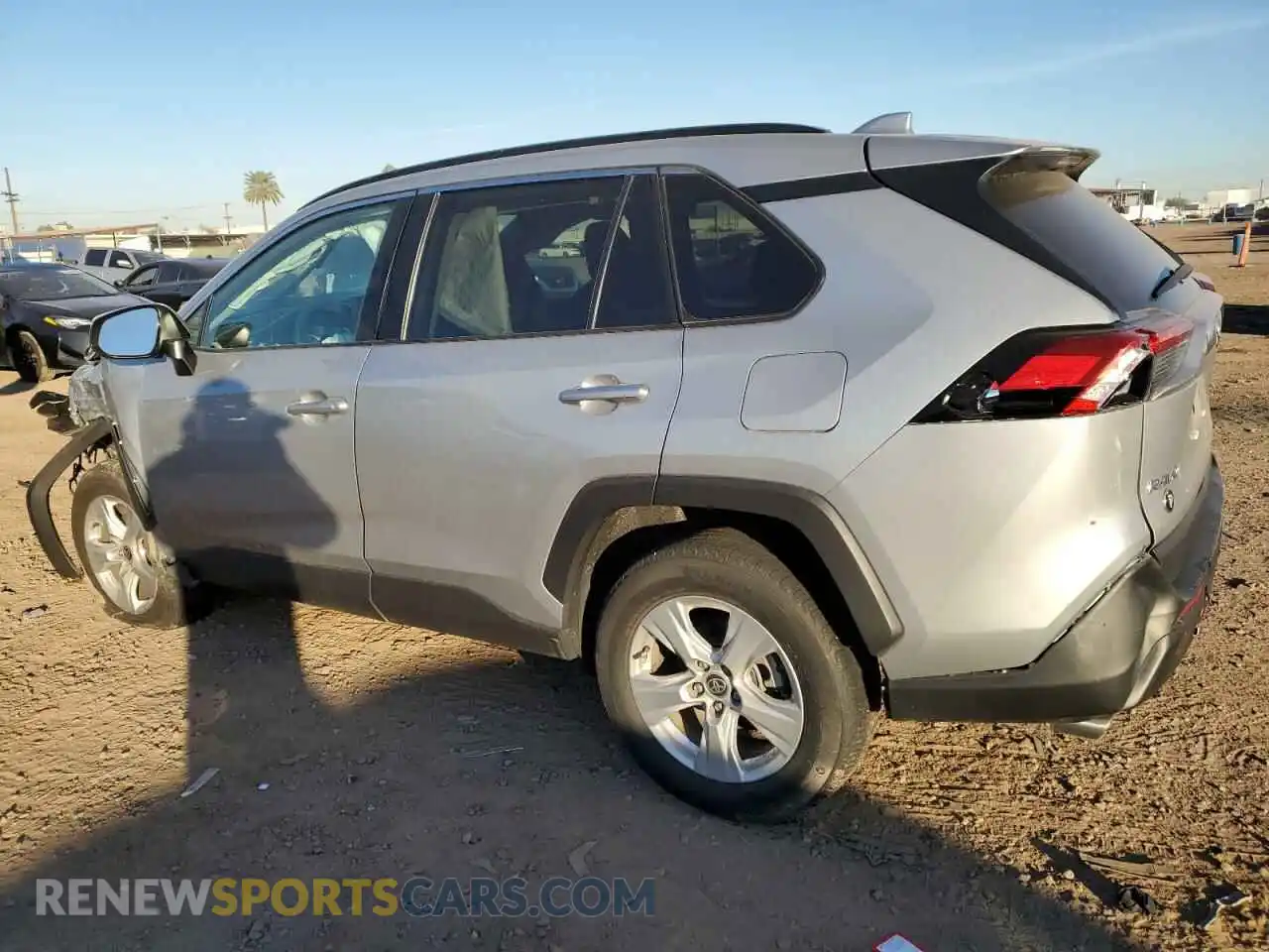 2 Photograph of a damaged car 2T3W1RFV4MW128189 TOYOTA RAV4 2021