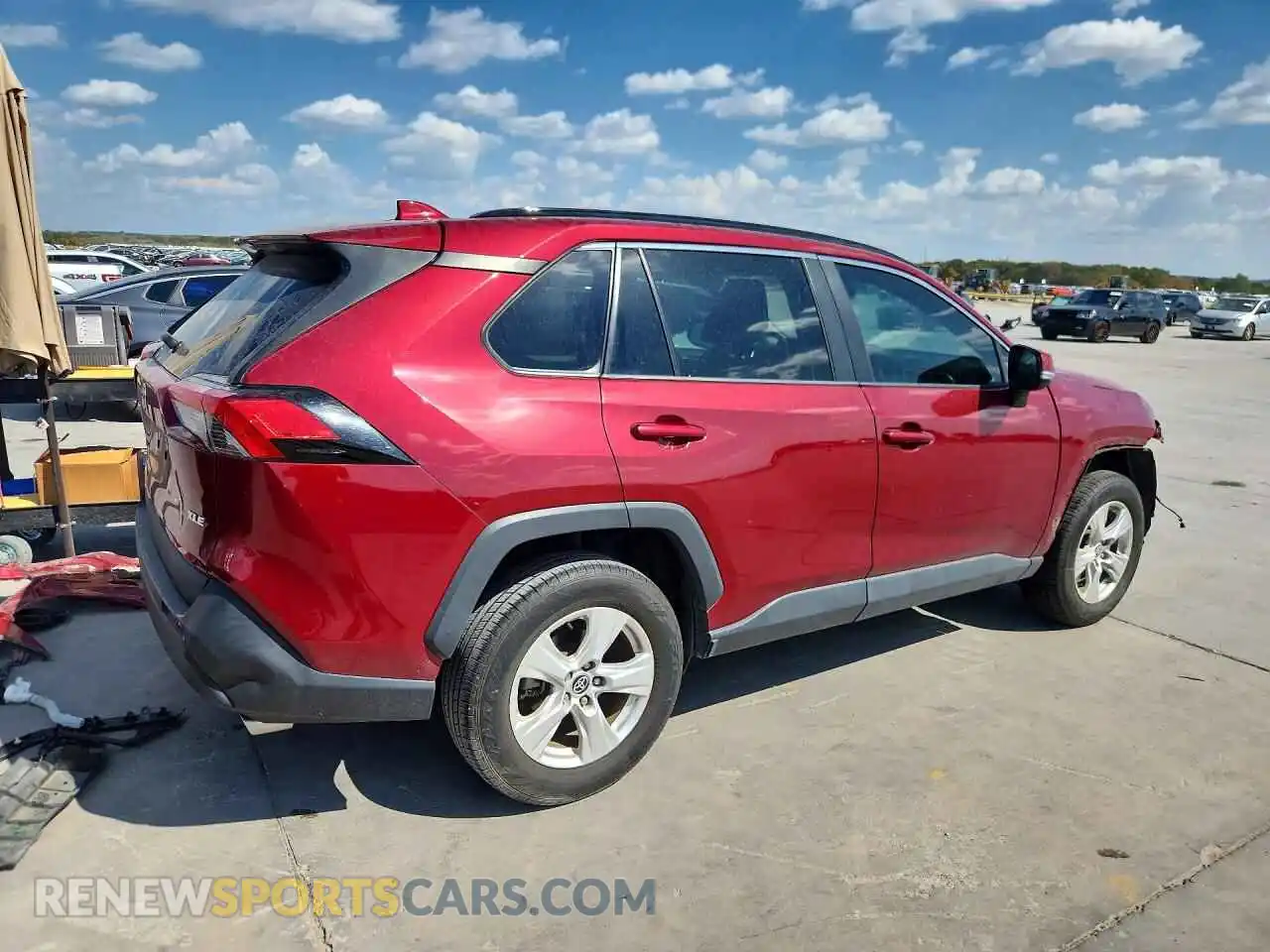 3 Фотография поврежденного автомобиля 2T3W1RFV4MW137961 TOYOTA RAV4 2021