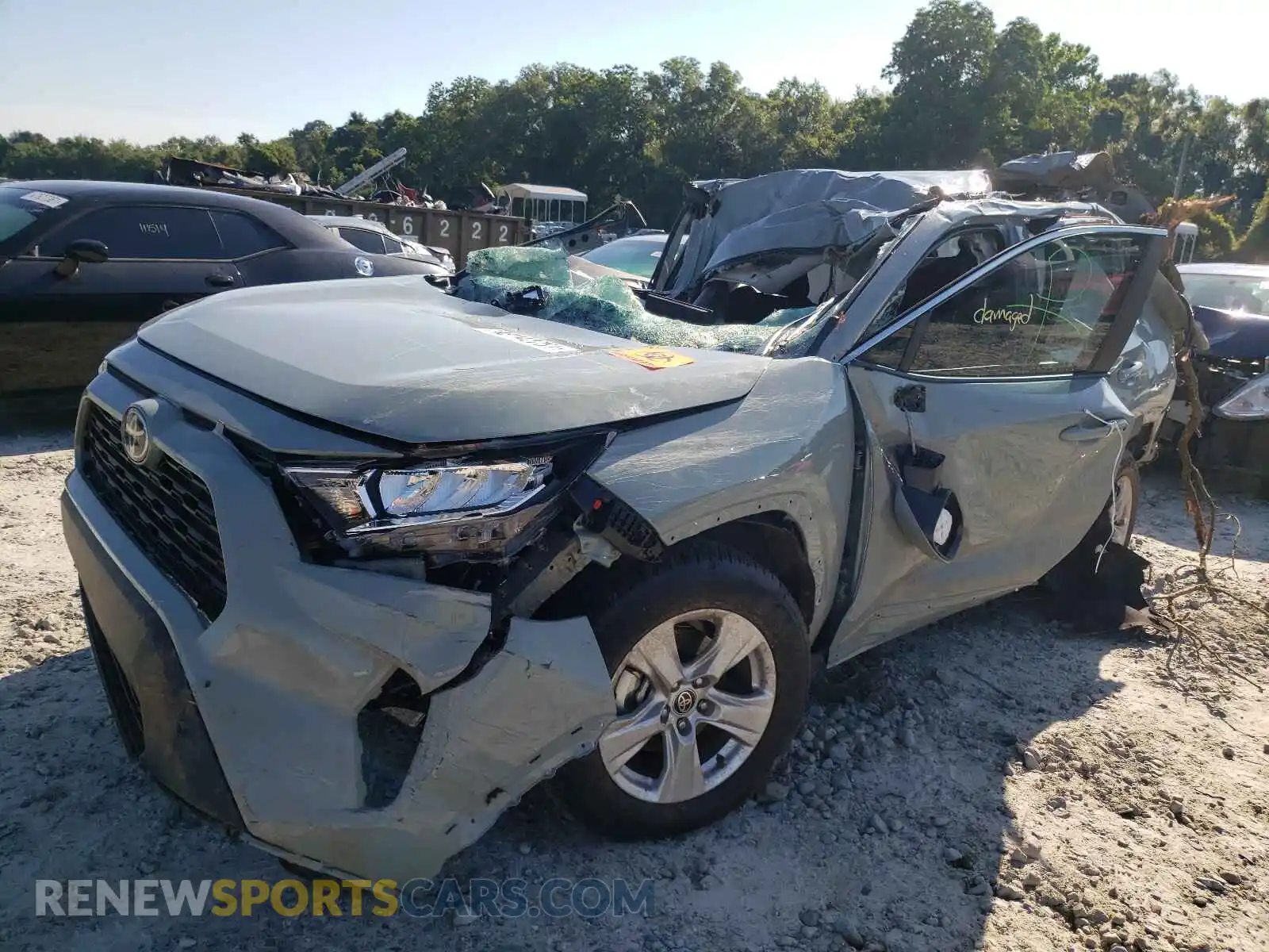 2 Photograph of a damaged car 2T3W1RFV4MW151200 TOYOTA RAV4 2021