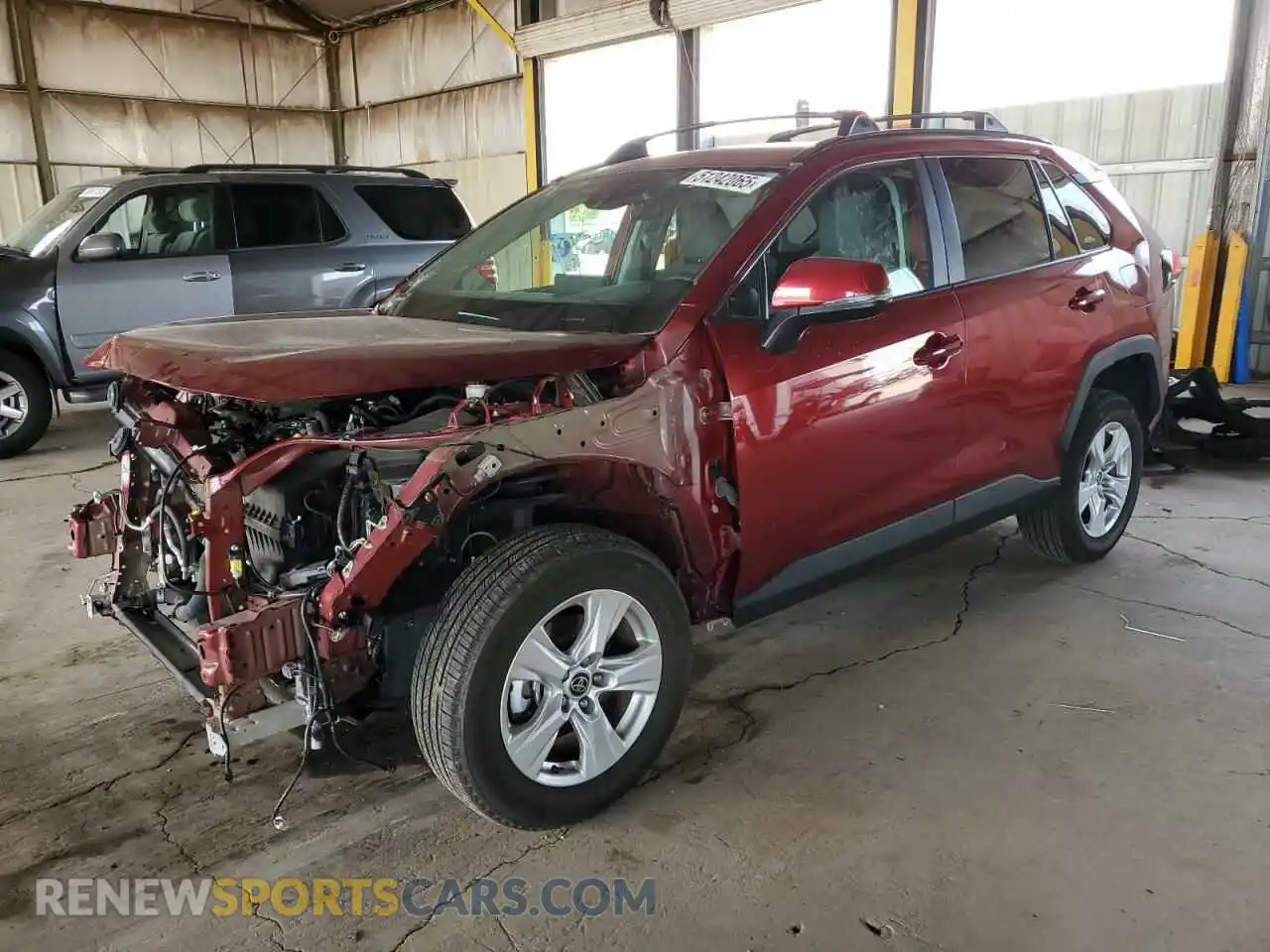 1 Photograph of a damaged car 2T3W1RFV4MW157773 TOYOTA RAV4 2021