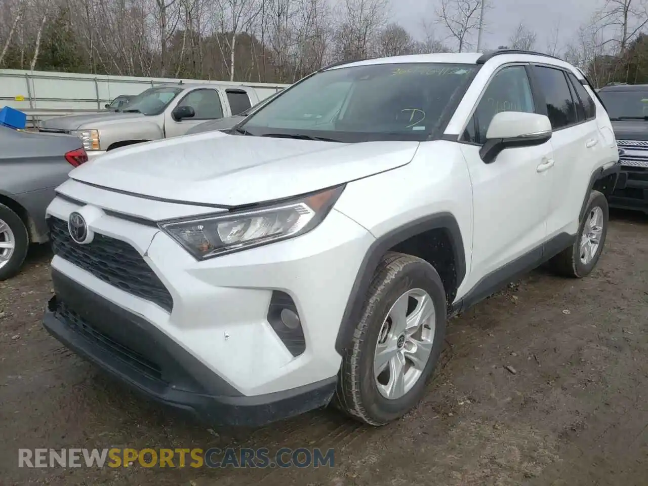 2 Photograph of a damaged car 2T3W1RFV4MW162732 TOYOTA RAV4 2021