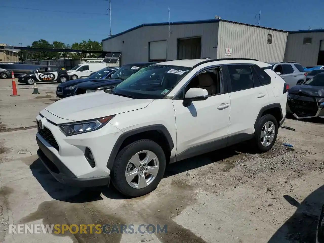 1 Photograph of a damaged car 2T3W1RFV5MC129479 TOYOTA RAV4 2021