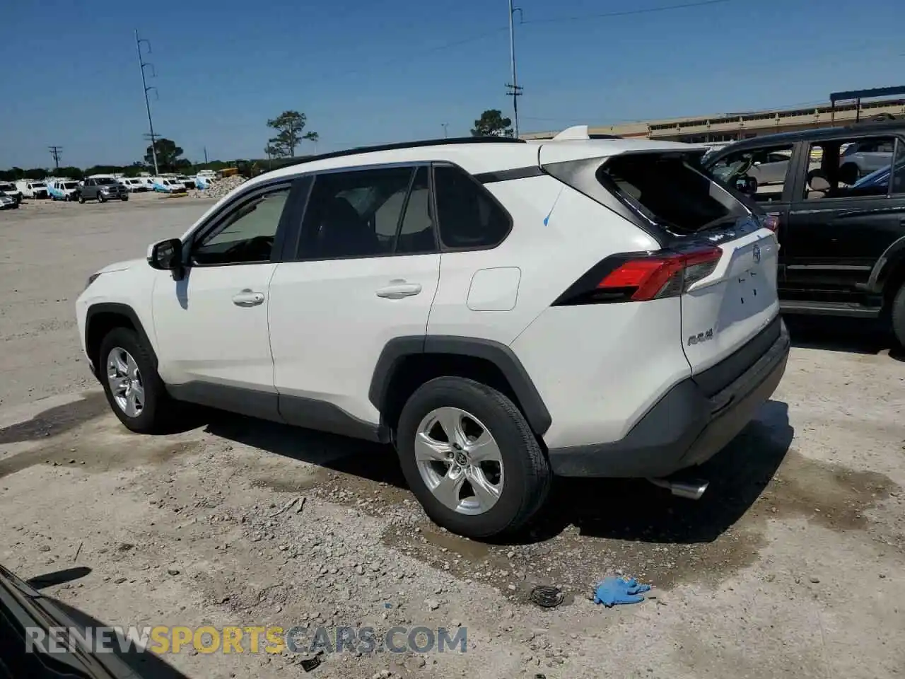 2 Photograph of a damaged car 2T3W1RFV5MC129479 TOYOTA RAV4 2021