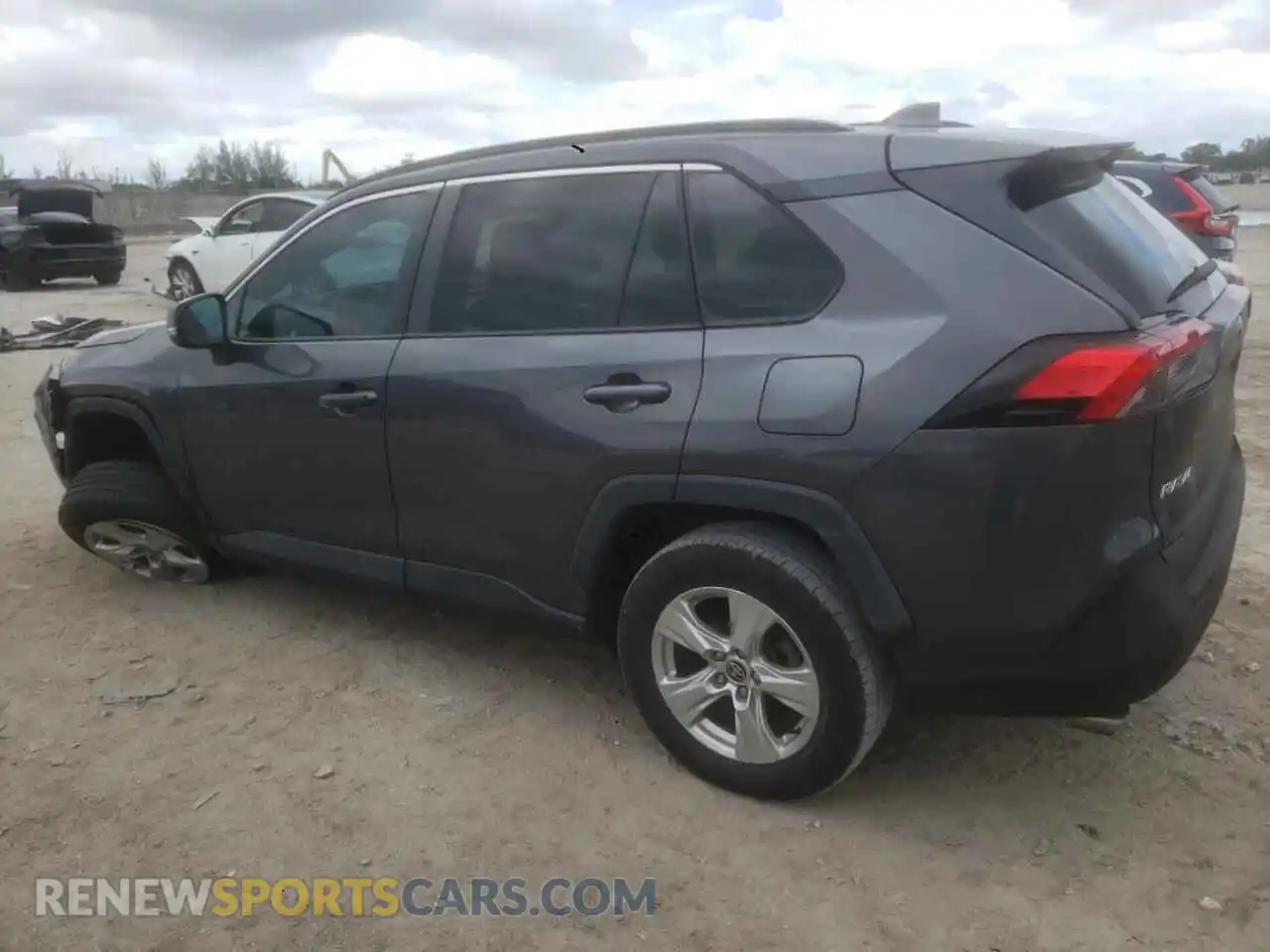 2 Photograph of a damaged car 2T3W1RFV5MC153250 TOYOTA RAV4 2021