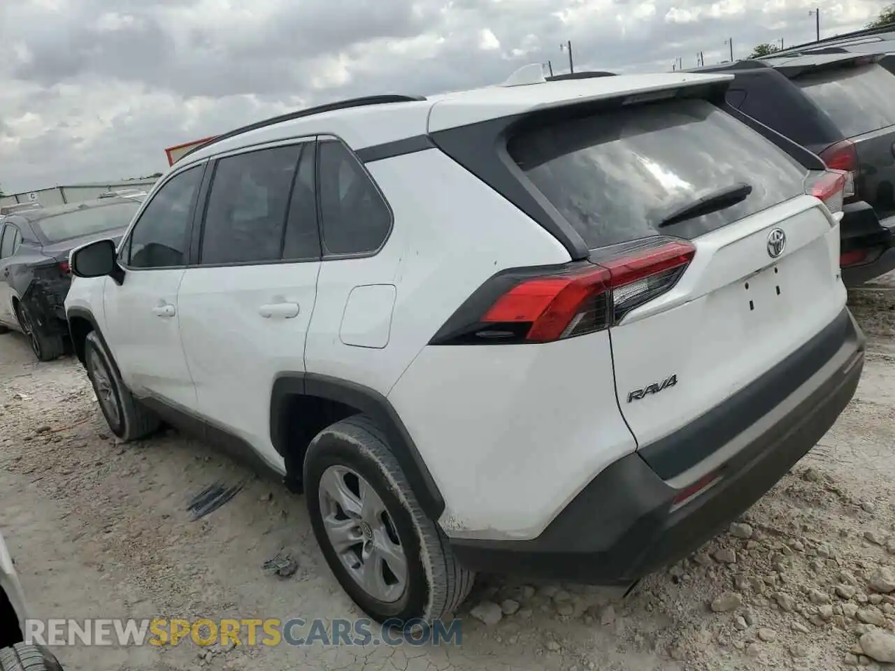 2 Photograph of a damaged car 2T3W1RFV5MC159601 TOYOTA RAV4 2021