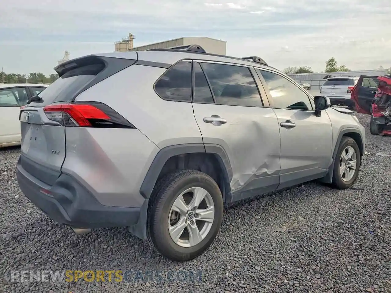 3 Фотография поврежденного автомобиля 2T3W1RFV5MW106511 TOYOTA RAV4 2021