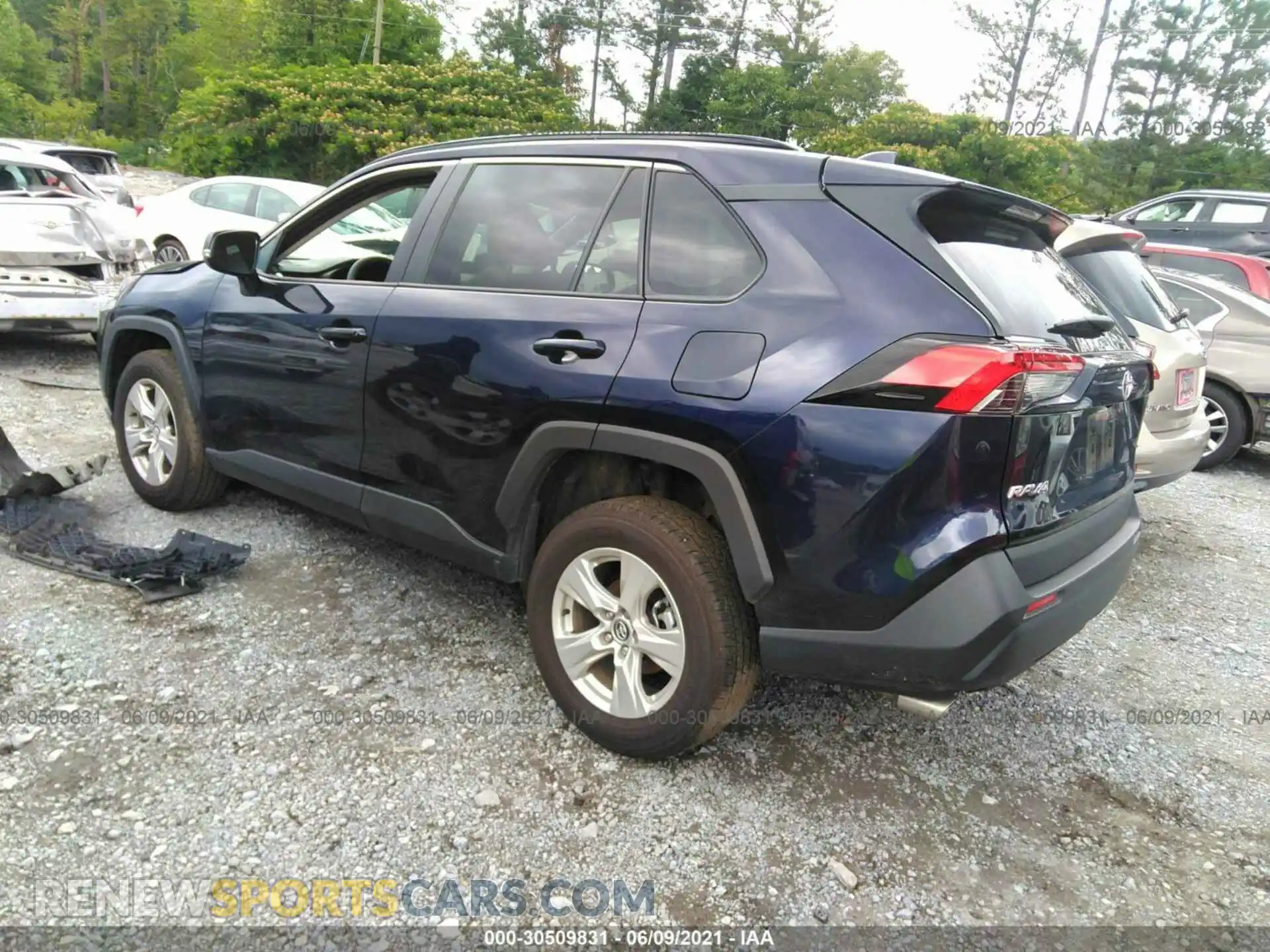 3 Photograph of a damaged car 2T3W1RFV5MW110218 TOYOTA RAV4 2021