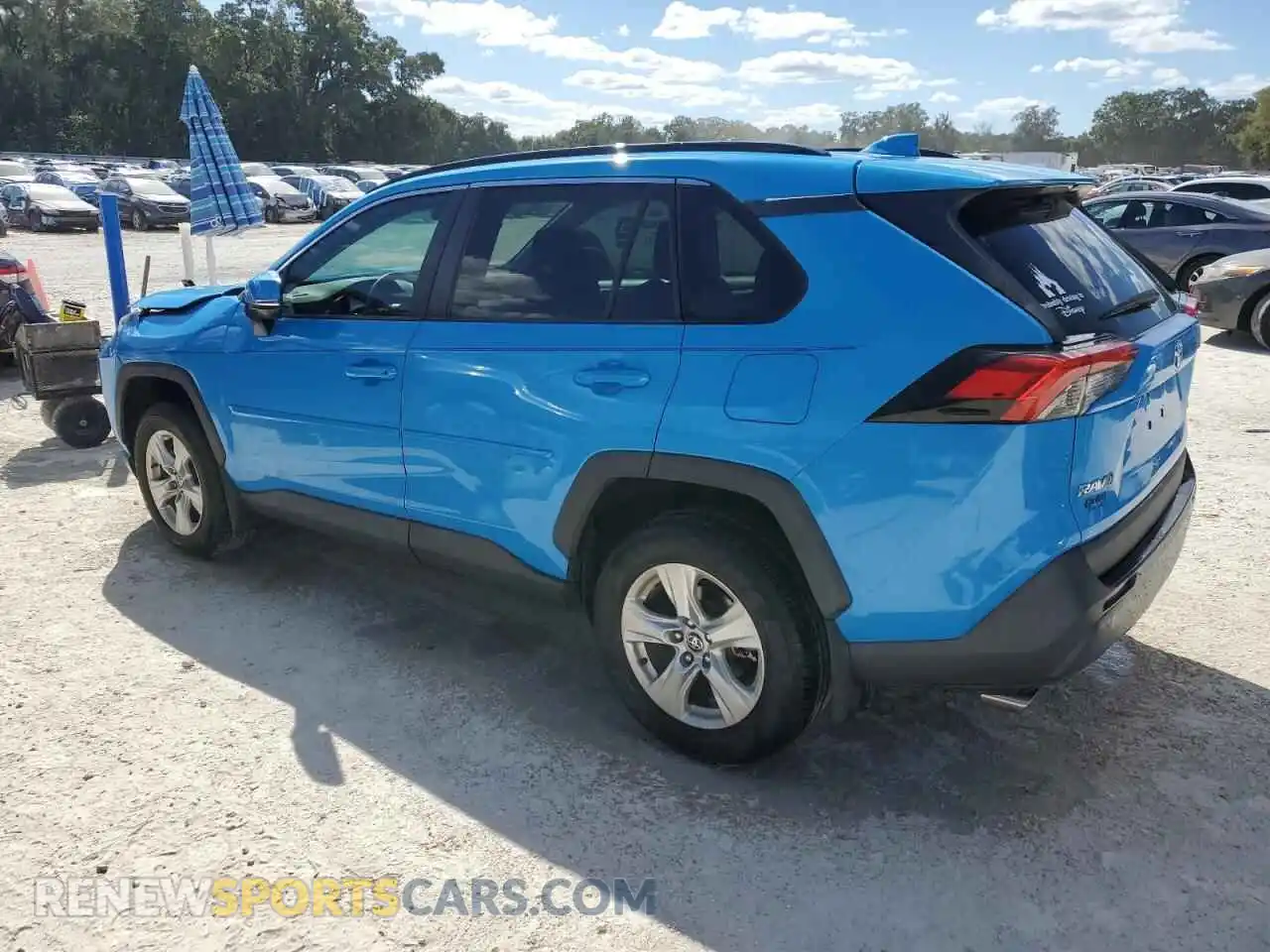 2 Photograph of a damaged car 2T3W1RFV5MW134647 TOYOTA RAV4 2021