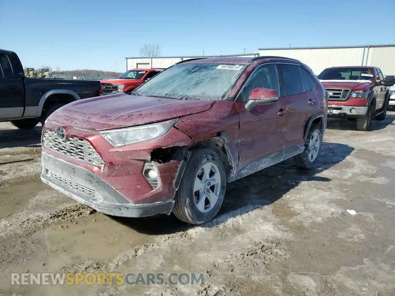 1 Photograph of a damaged car 2T3W1RFV5MW178065 TOYOTA RAV4 2021