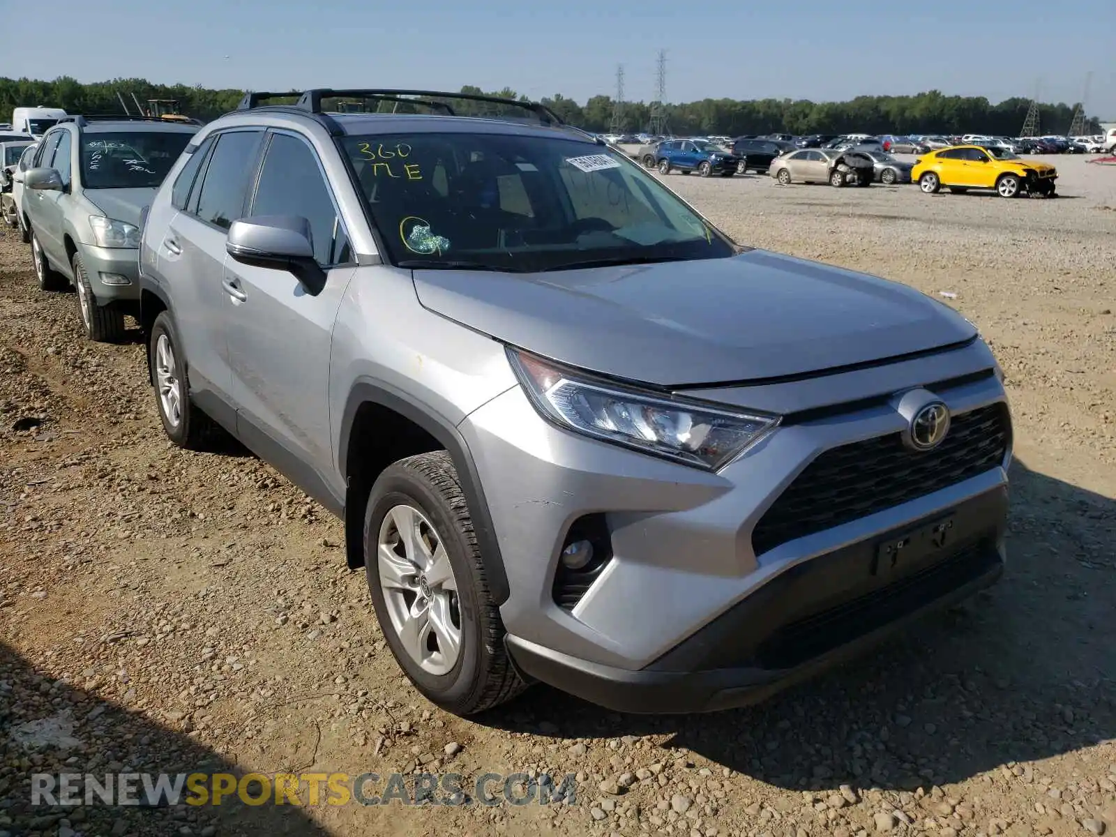 1 Photograph of a damaged car 2T3W1RFV6MC113078 TOYOTA RAV4 2021