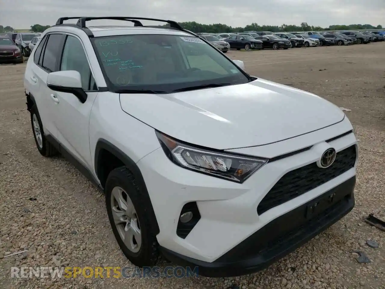 1 Photograph of a damaged car 2T3W1RFV6MC113890 TOYOTA RAV4 2021