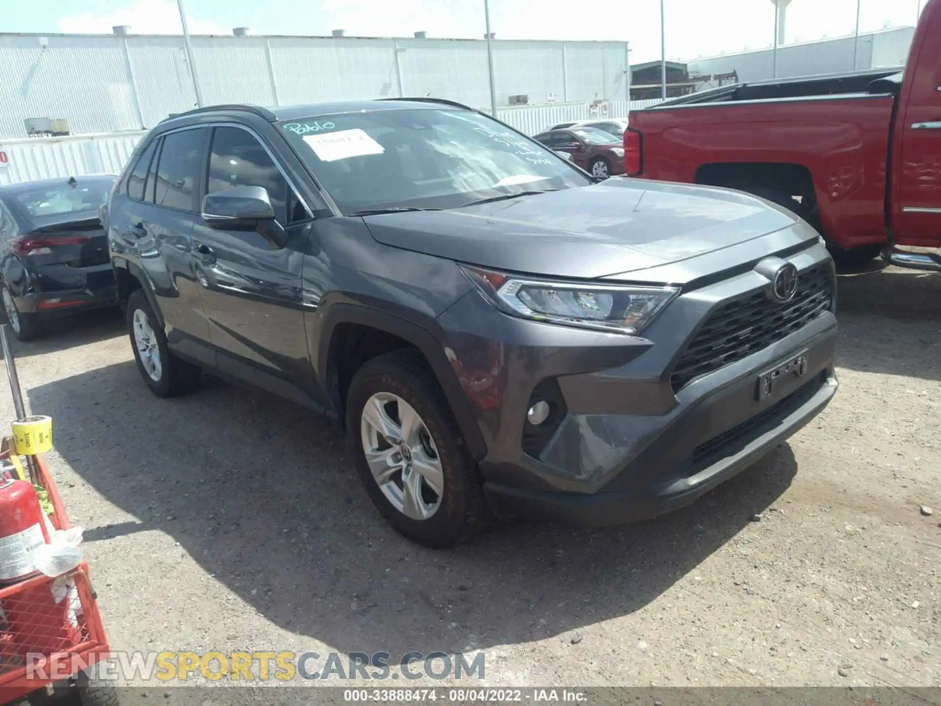 1 Photograph of a damaged car 2T3W1RFV6MC116675 TOYOTA RAV4 2021