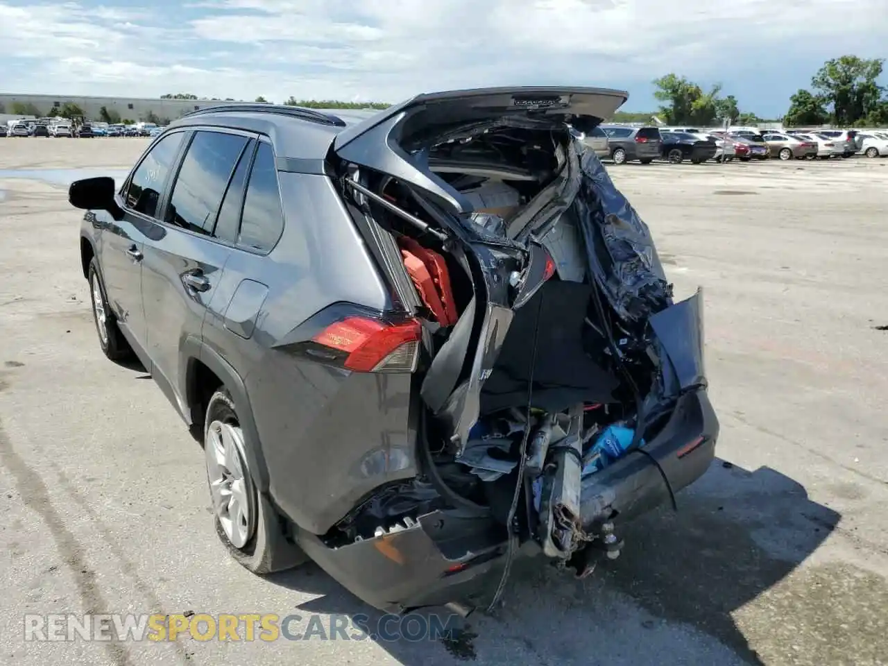3 Photograph of a damaged car 2T3W1RFV6MC135629 TOYOTA RAV4 2021