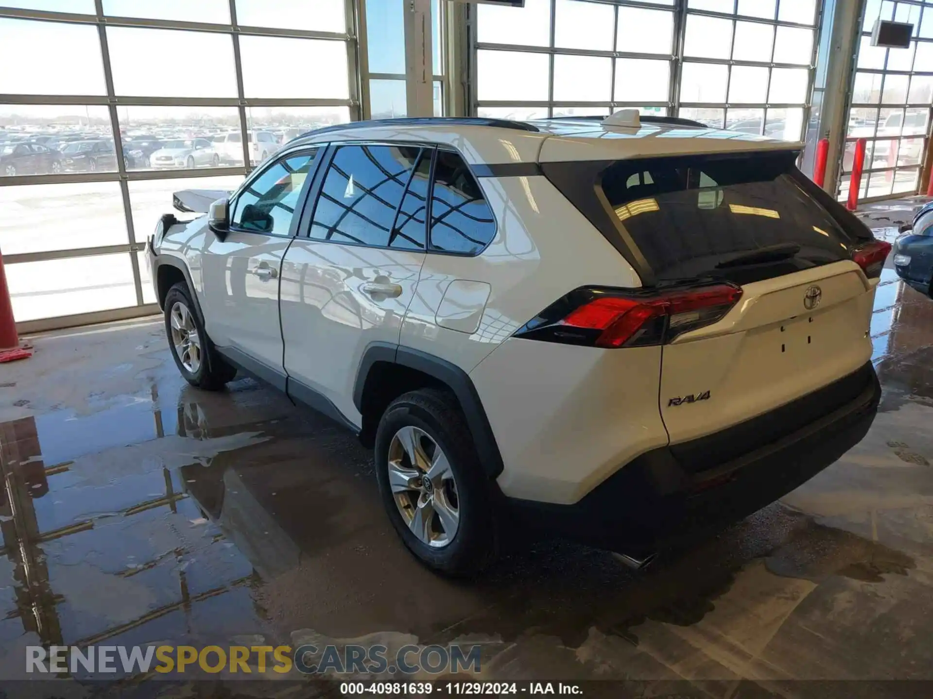3 Photograph of a damaged car 2T3W1RFV6MC160269 TOYOTA RAV4 2021