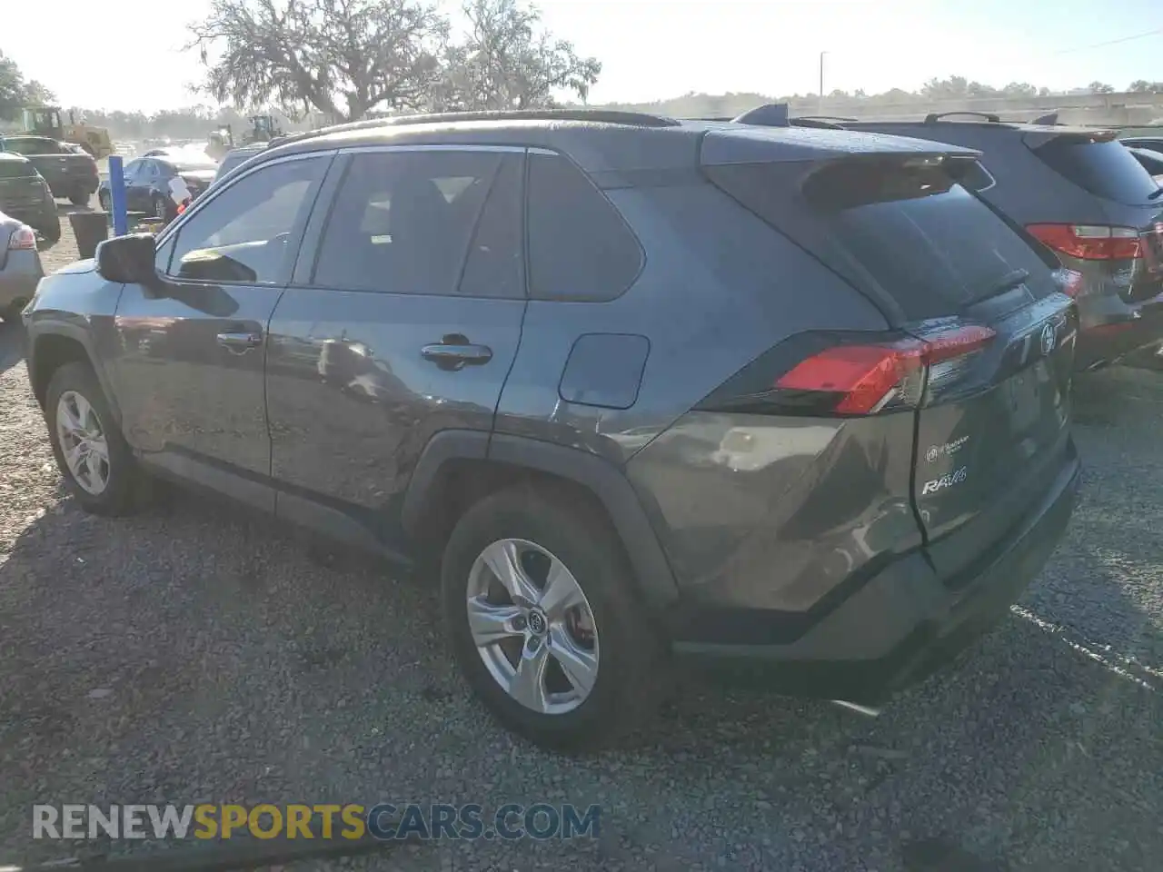 2 Photograph of a damaged car 2T3W1RFV6MW106808 TOYOTA RAV4 2021