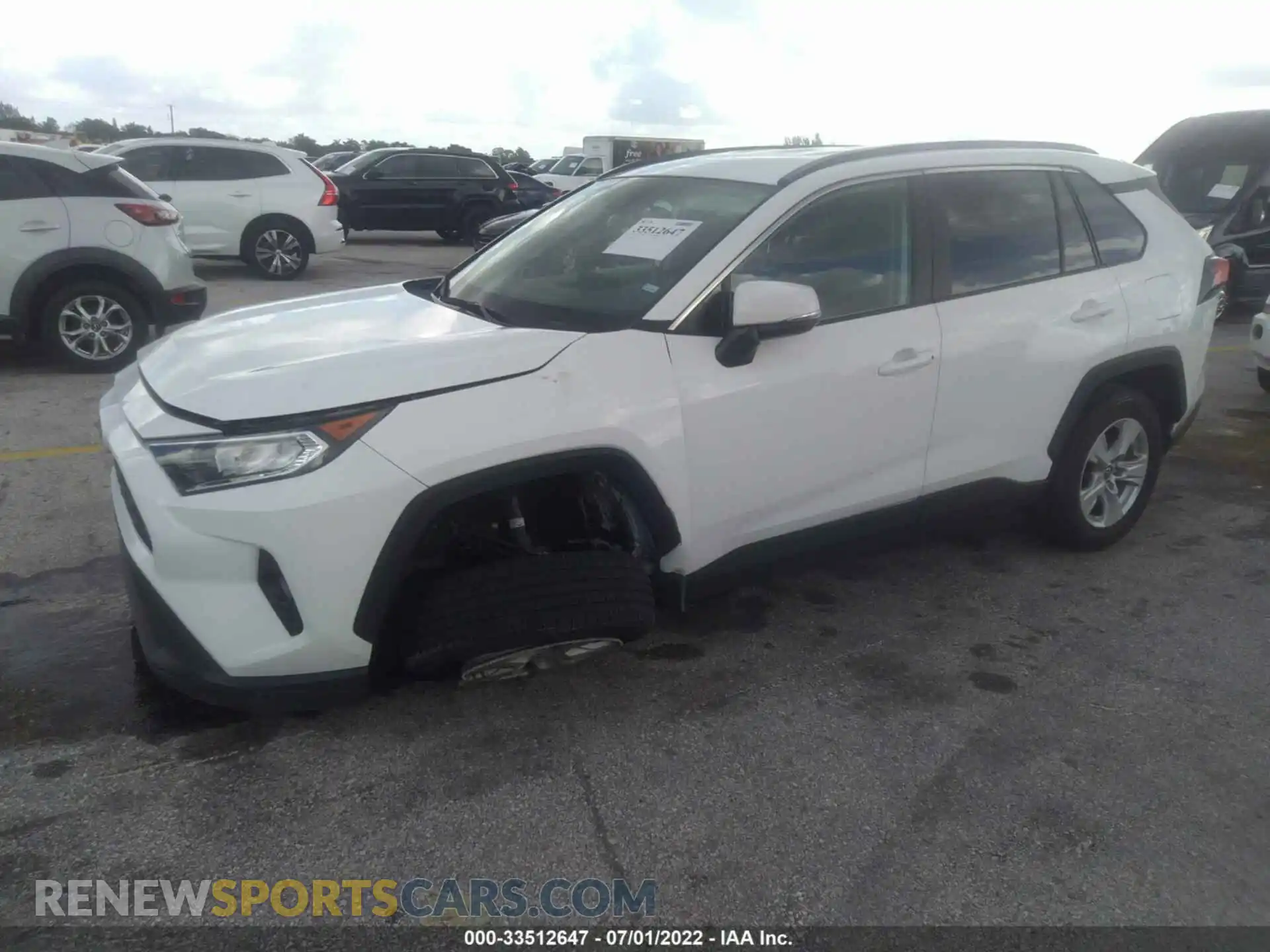 2 Photograph of a damaged car 2T3W1RFV6MW118747 TOYOTA RAV4 2021