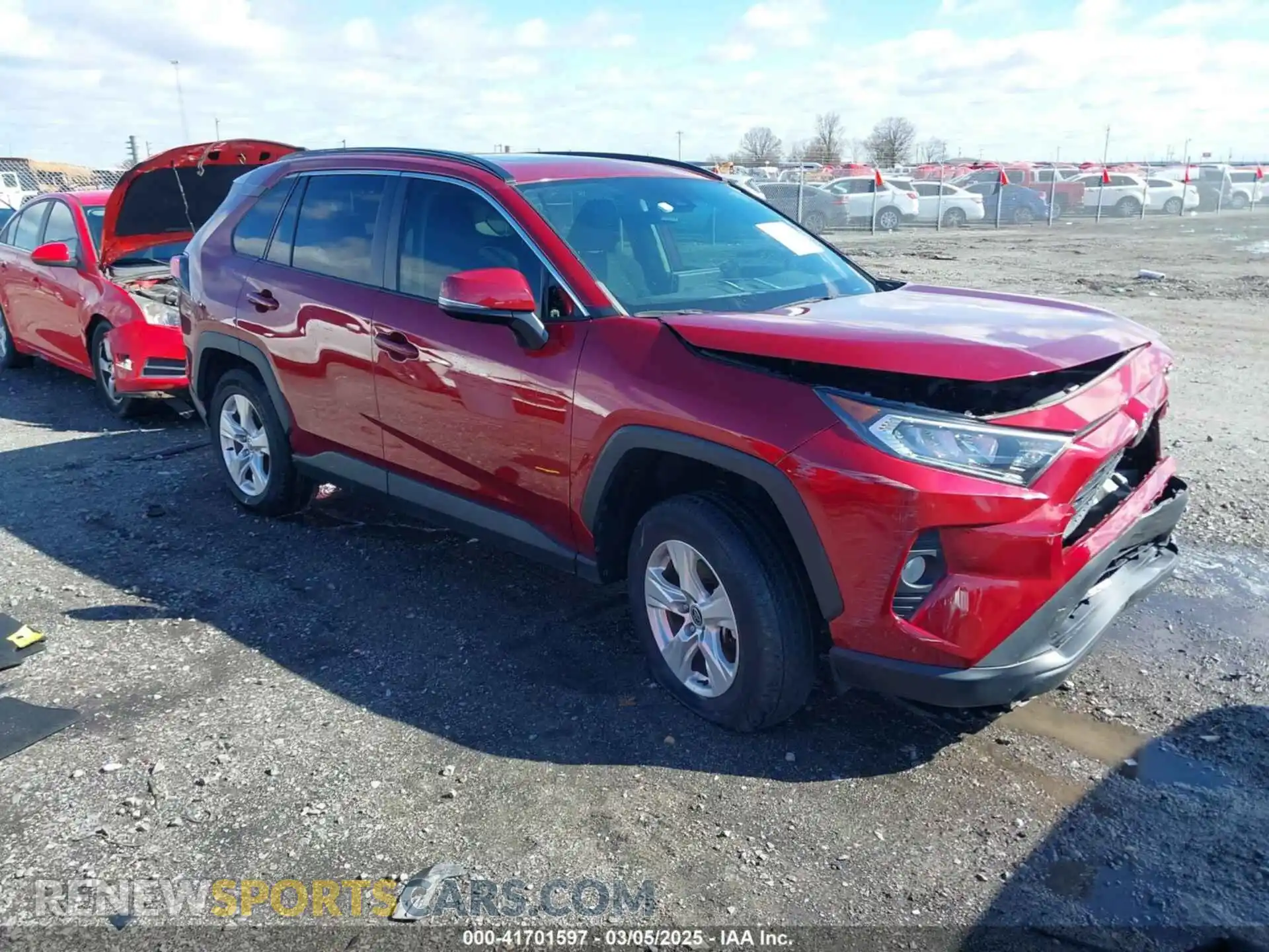 1 Photograph of a damaged car 2T3W1RFV6MW124936 TOYOTA RAV4 2021