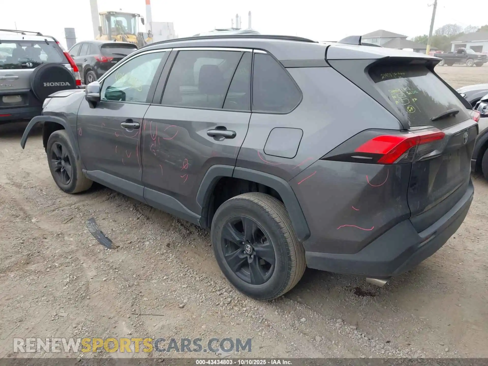 3 Photograph of a damaged car 2T3W1RFV6MW160772 TOYOTA RAV4 2021